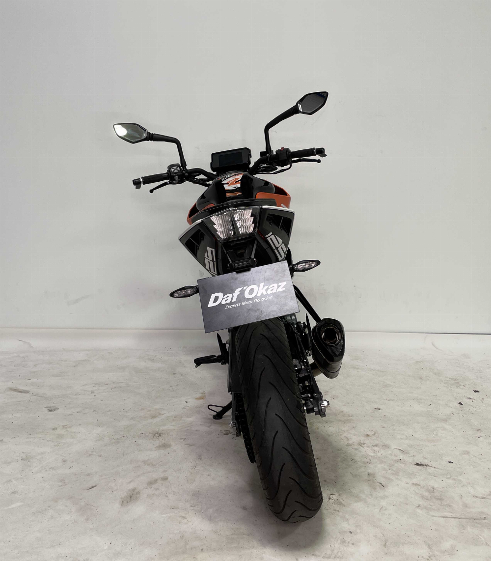 KTM 125 Duke 2020 vue arrière