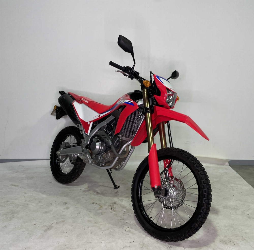 Honda CRF 300 L 2021 vue 3/4 droite