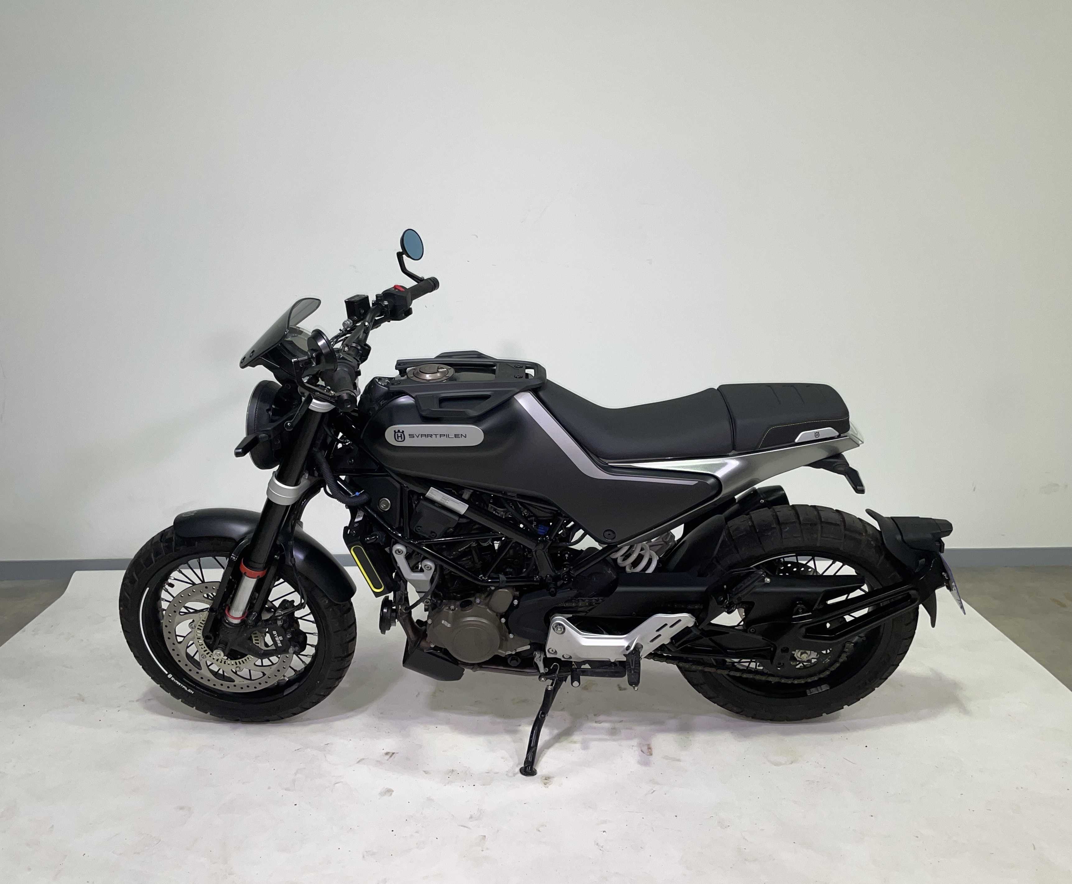 Husqvarna Svartpilen 125 2021 HD vue gauche