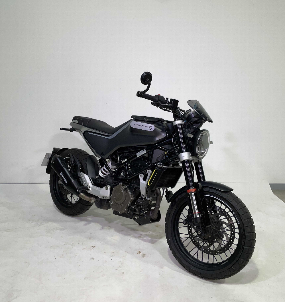 Husqvarna Svartpilen 125 2021 vue 3/4 droite