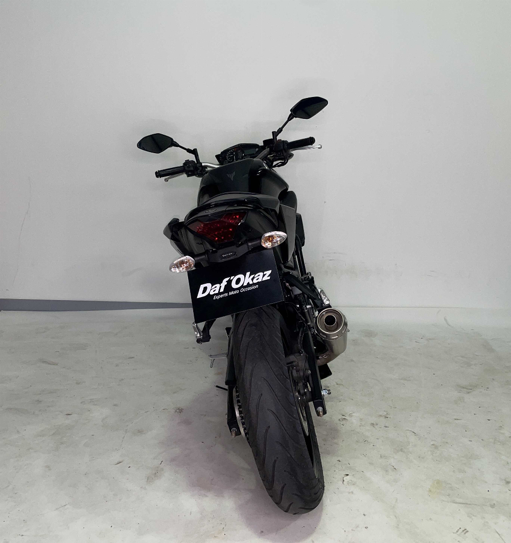 Yamaha MT-03 320 2018 vue arrière