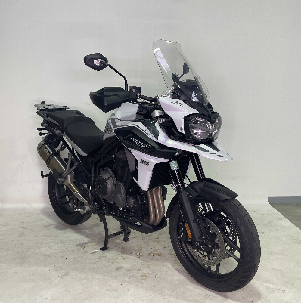 Triumph 1200Tiger Alpine Edition 2020 vue 3/4 droite