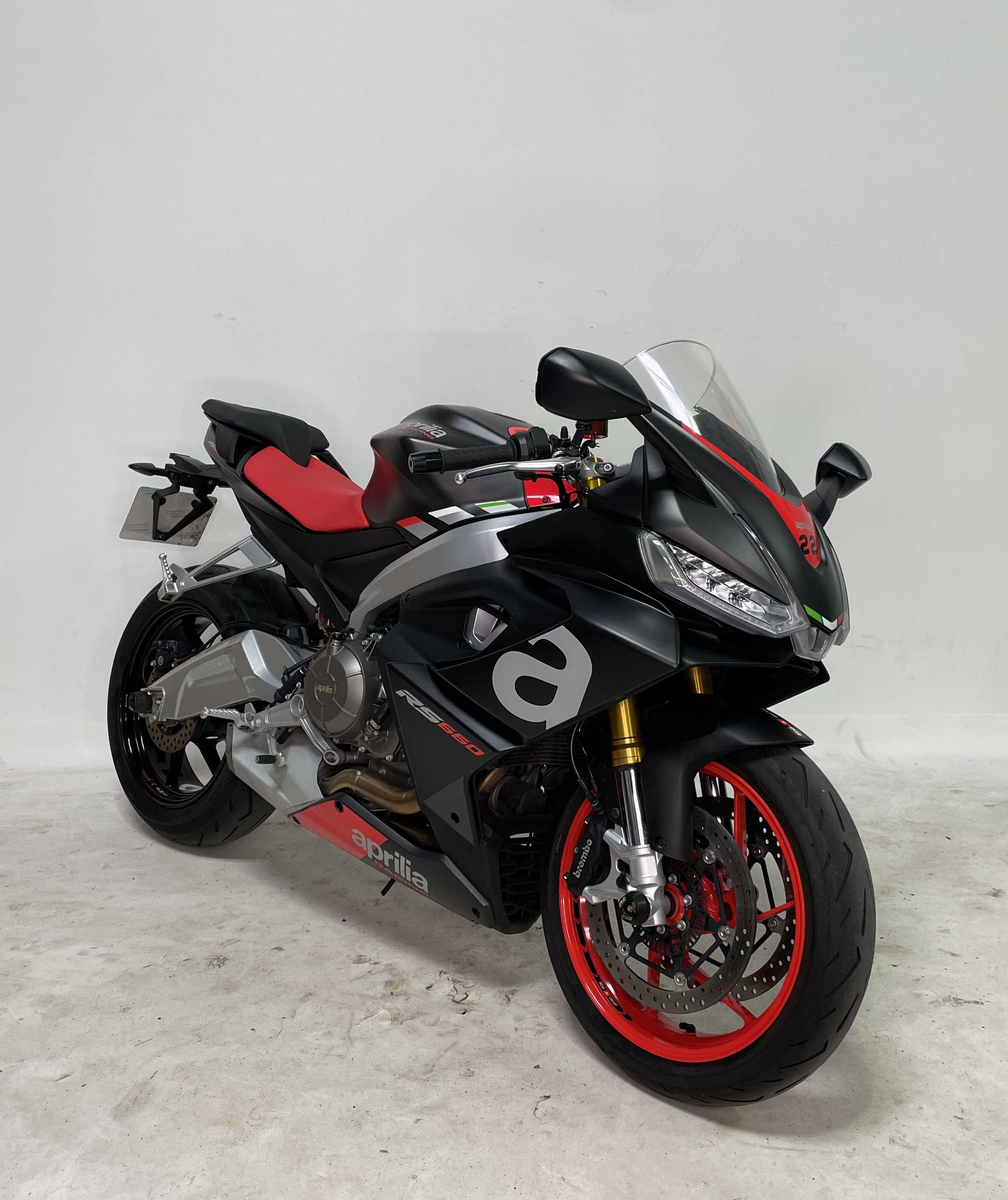 Aprilia RS 660 2021 HD vue 3/4 droite