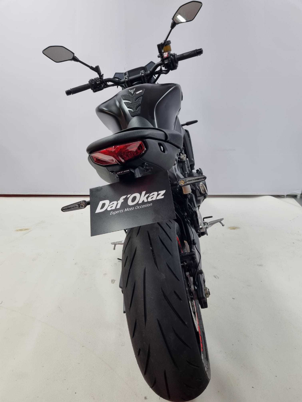 Yamaha MT09 900 TECH BLACK 2021 vue arrière