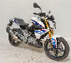 Aperçu BMW G 310 R 2017 vue 3/4 droite