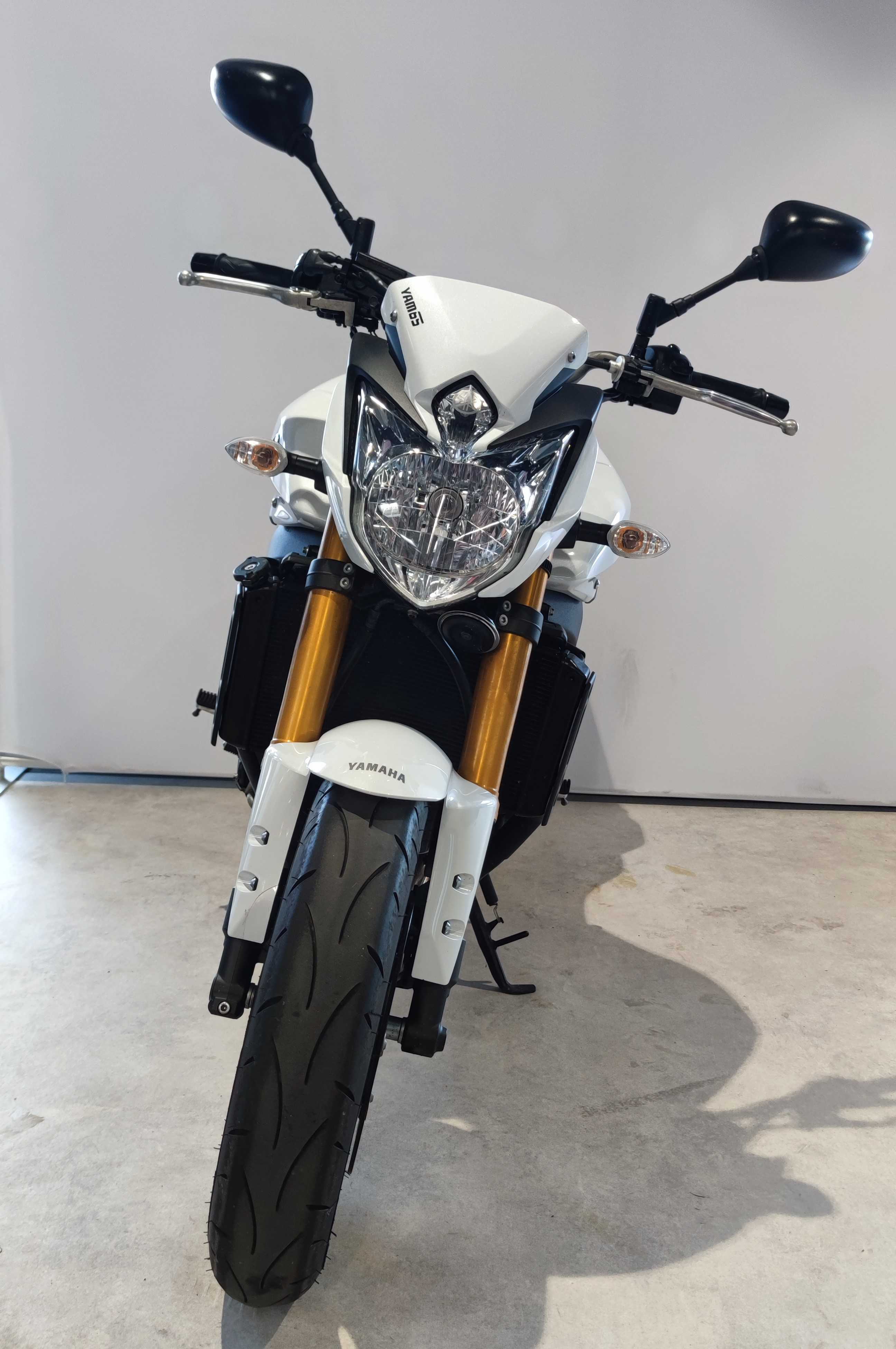 Yamaha FZ8800N 2013 HD vue avant