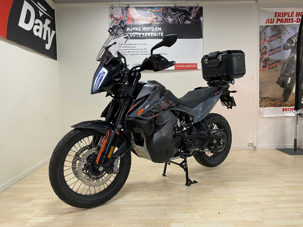 KTM 890 Adventure 2021 vue avant