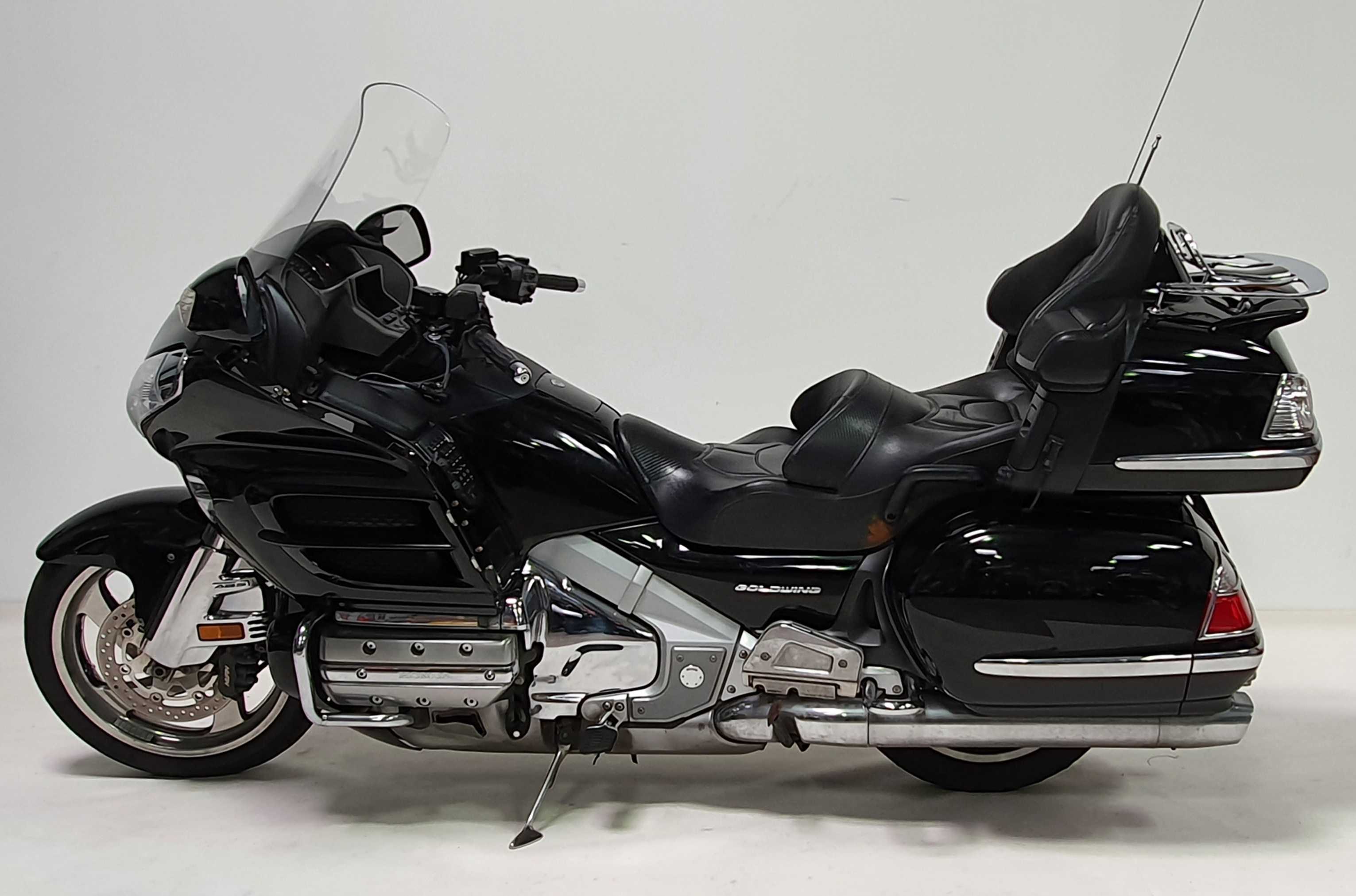 Honda Goldwing 1800 2009 HD vue gauche