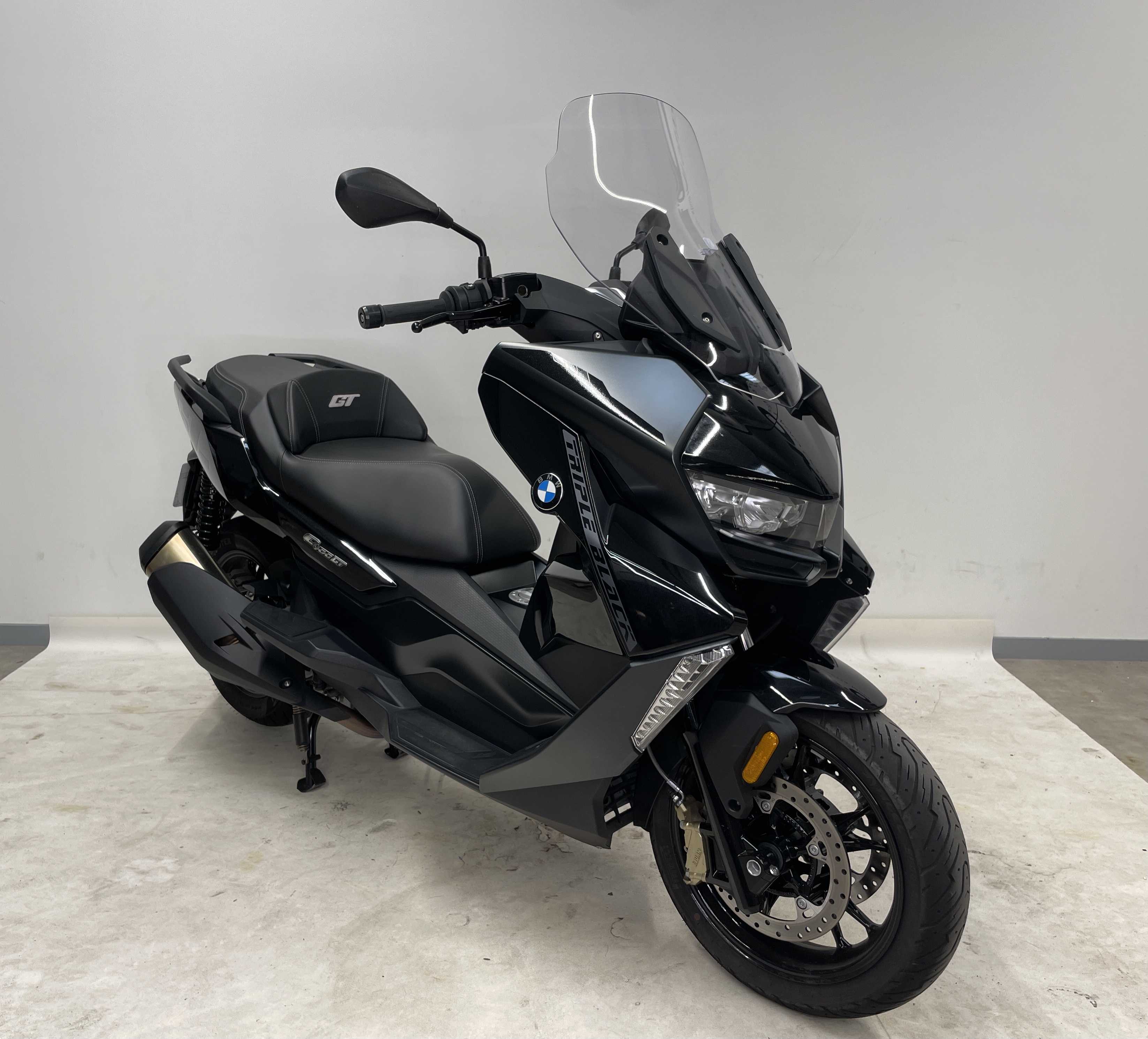 BMW C 400 GT 2021 HD vue 3/4 droite