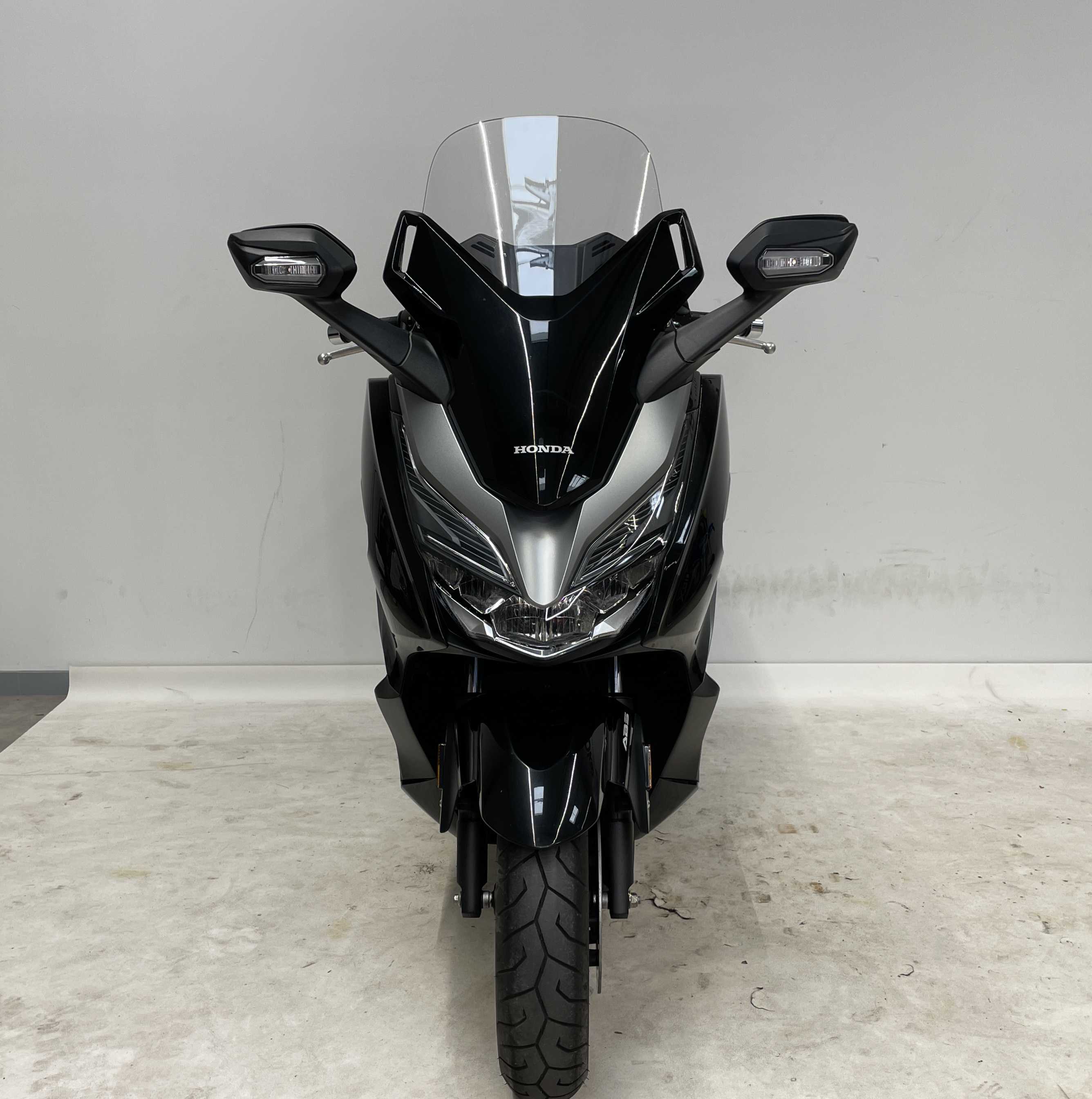 Honda NSS 300 Forza ABS 2018 HD vue avant