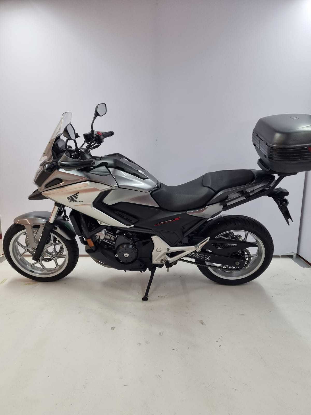 Honda NC 750 X DCT 2016 HD vue gauche