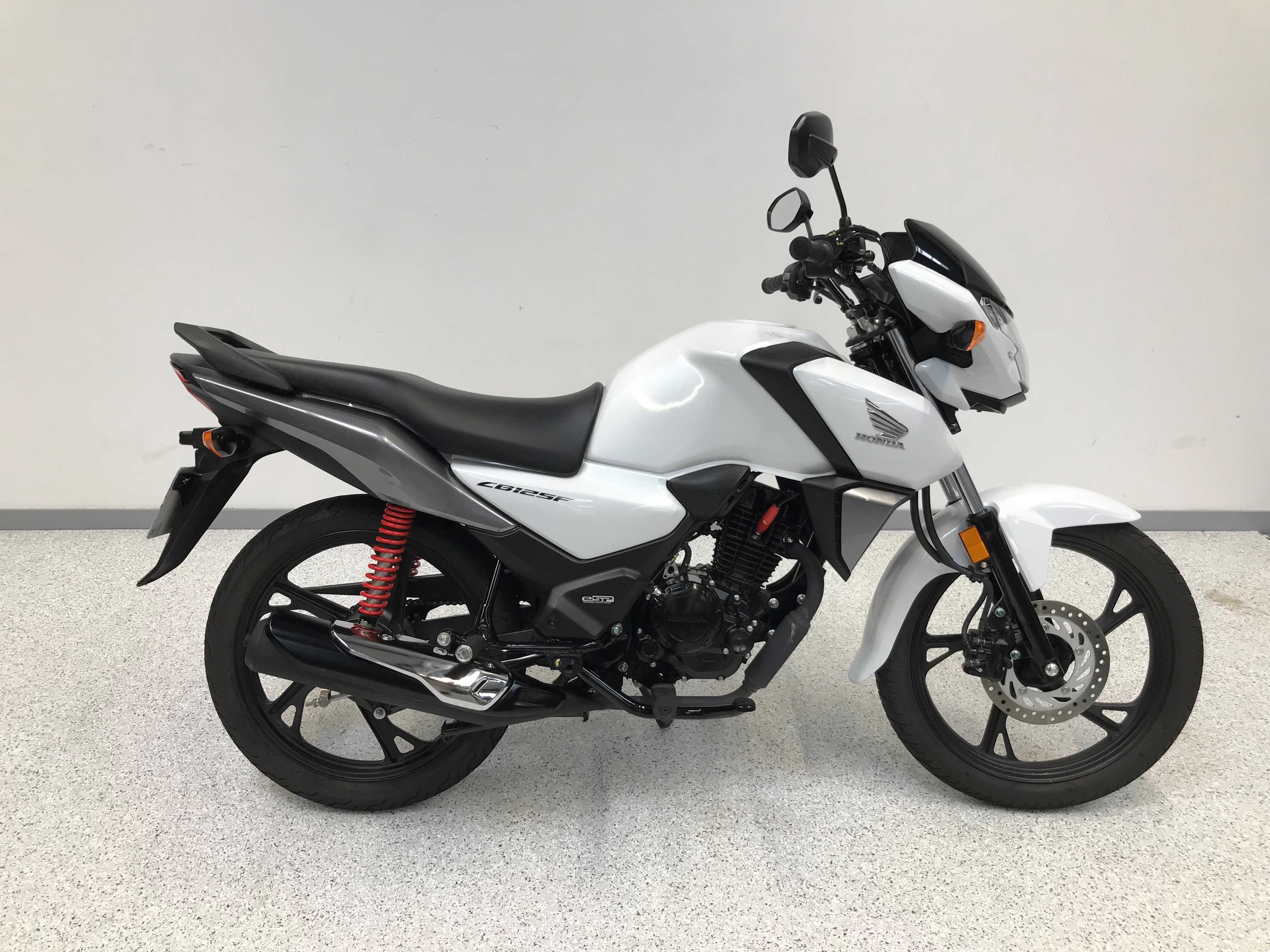 Honda CB 125 F (GLR) 2021 HD vue gauche