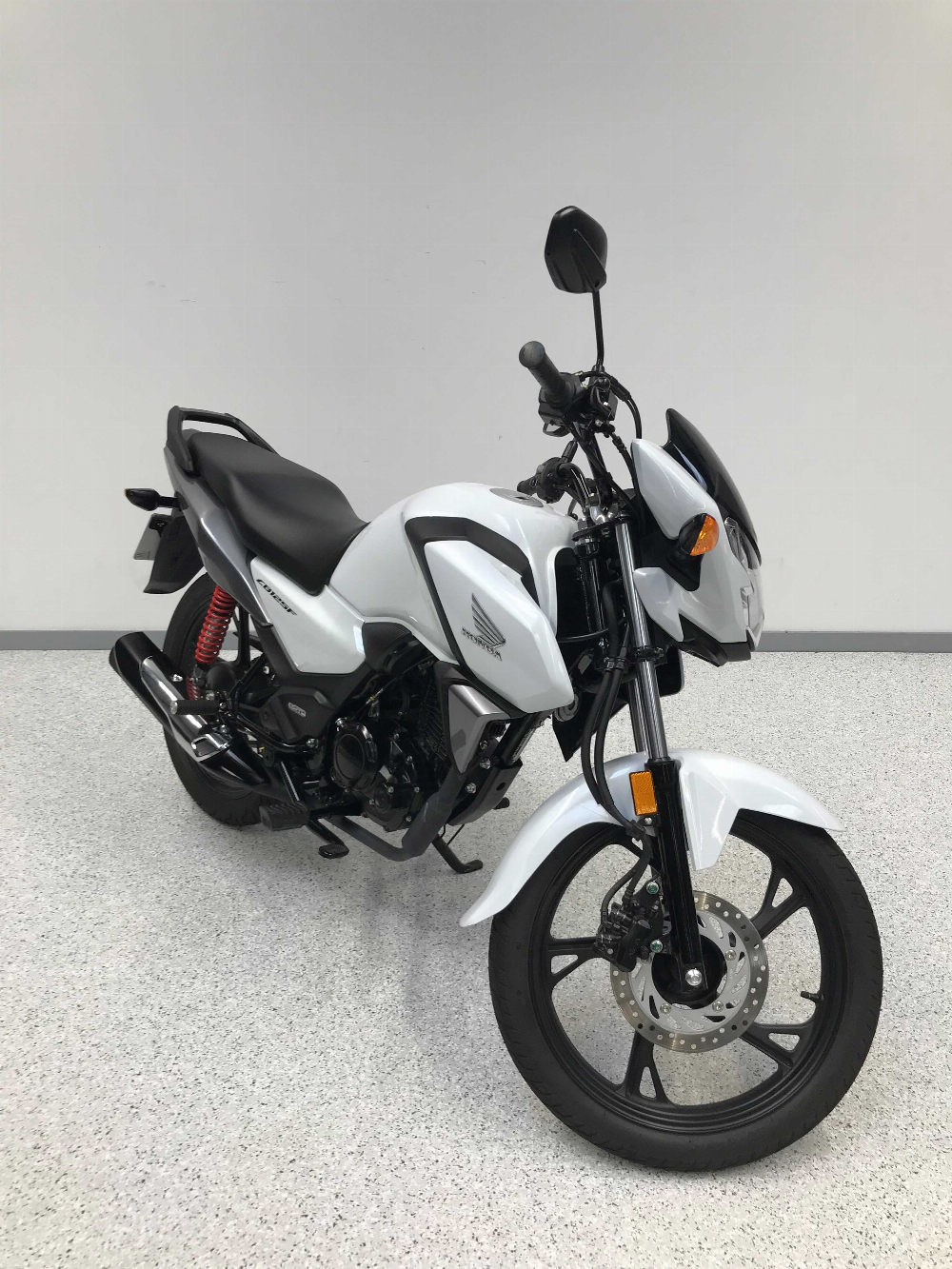 Honda CB 125 F (GLR) 2021 vue 3/4 droite