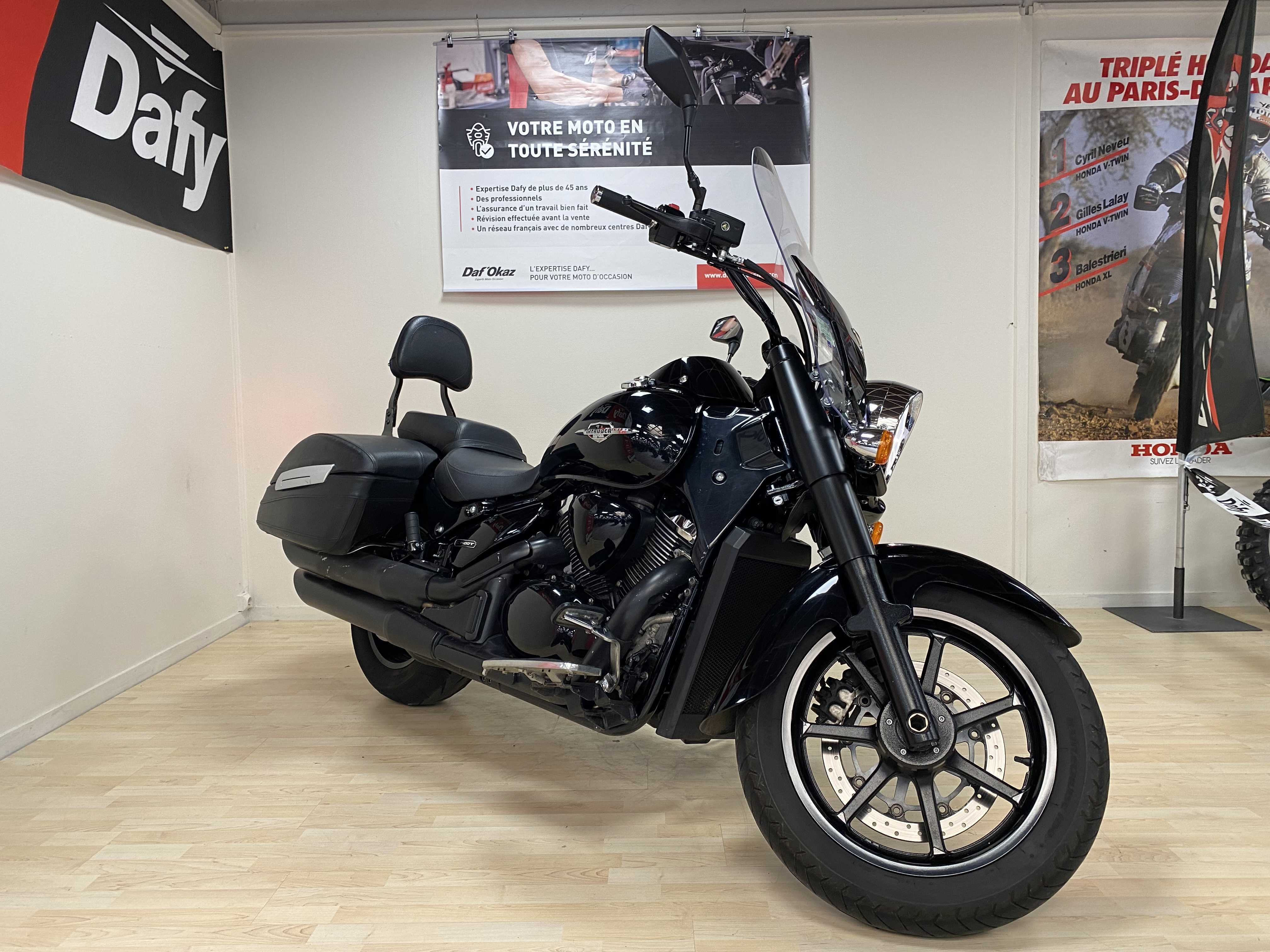 Suzuki VL 1500 Intruder (C1500T) 2014 HD vue 3/4 droite