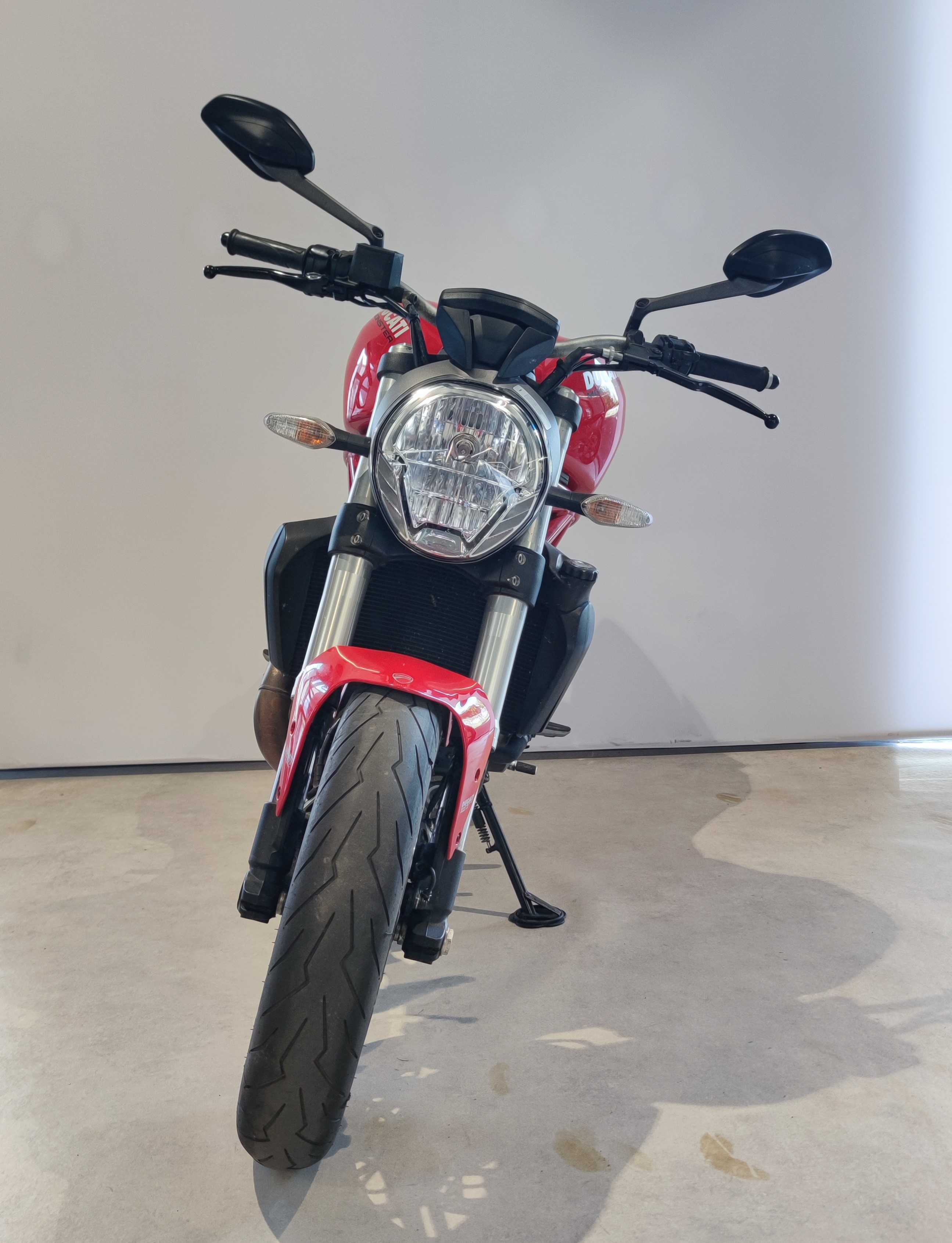 Ducati 821 Monster 2015 HD vue avant