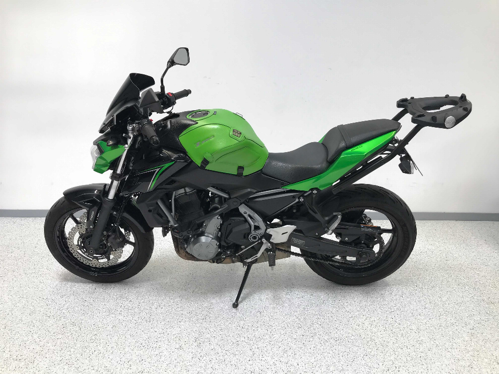 Kawasaki Z 650 2018 vue gauche