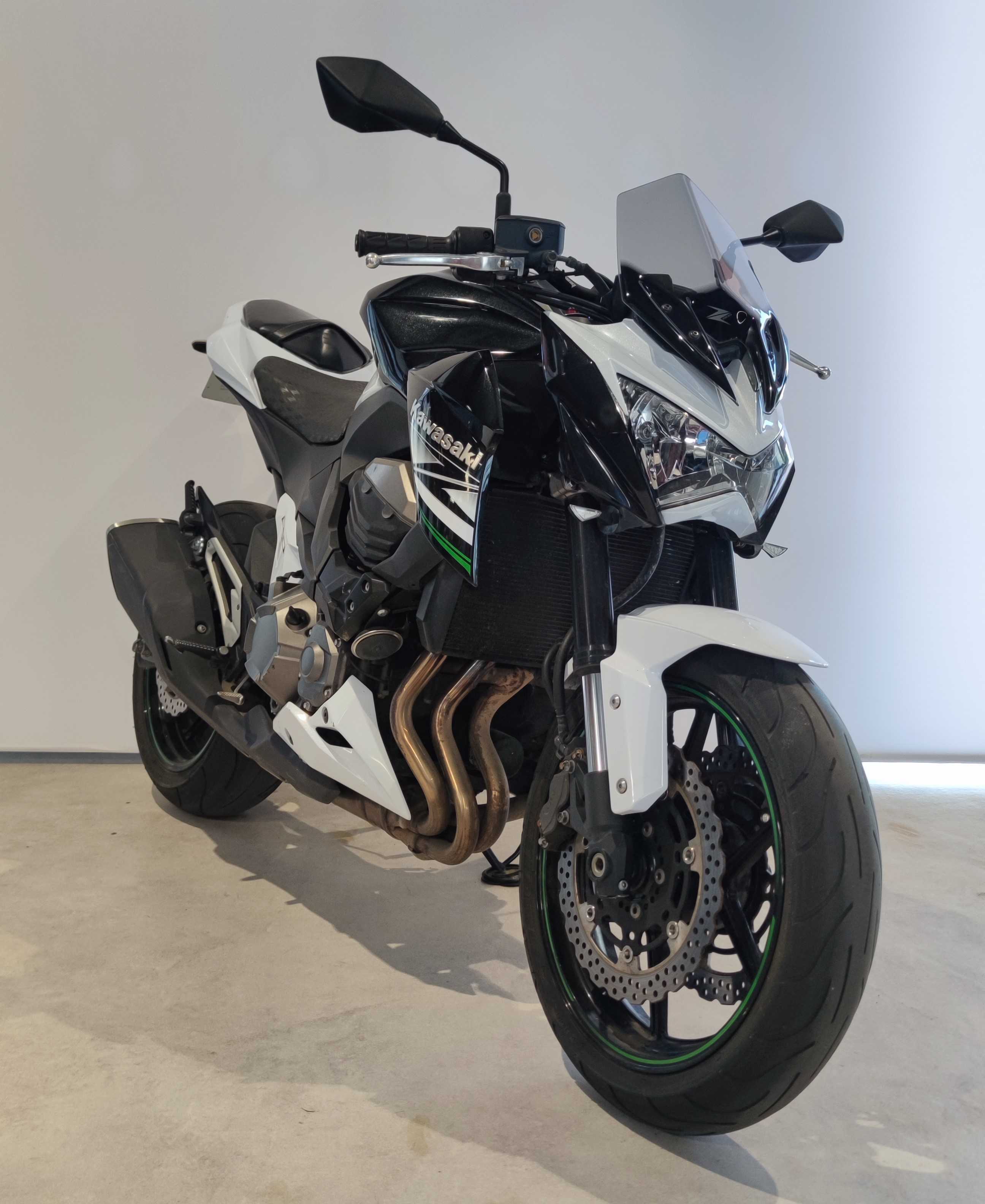 Kawasaki Z 800 ABS 2013 HD vue 3/4 droite