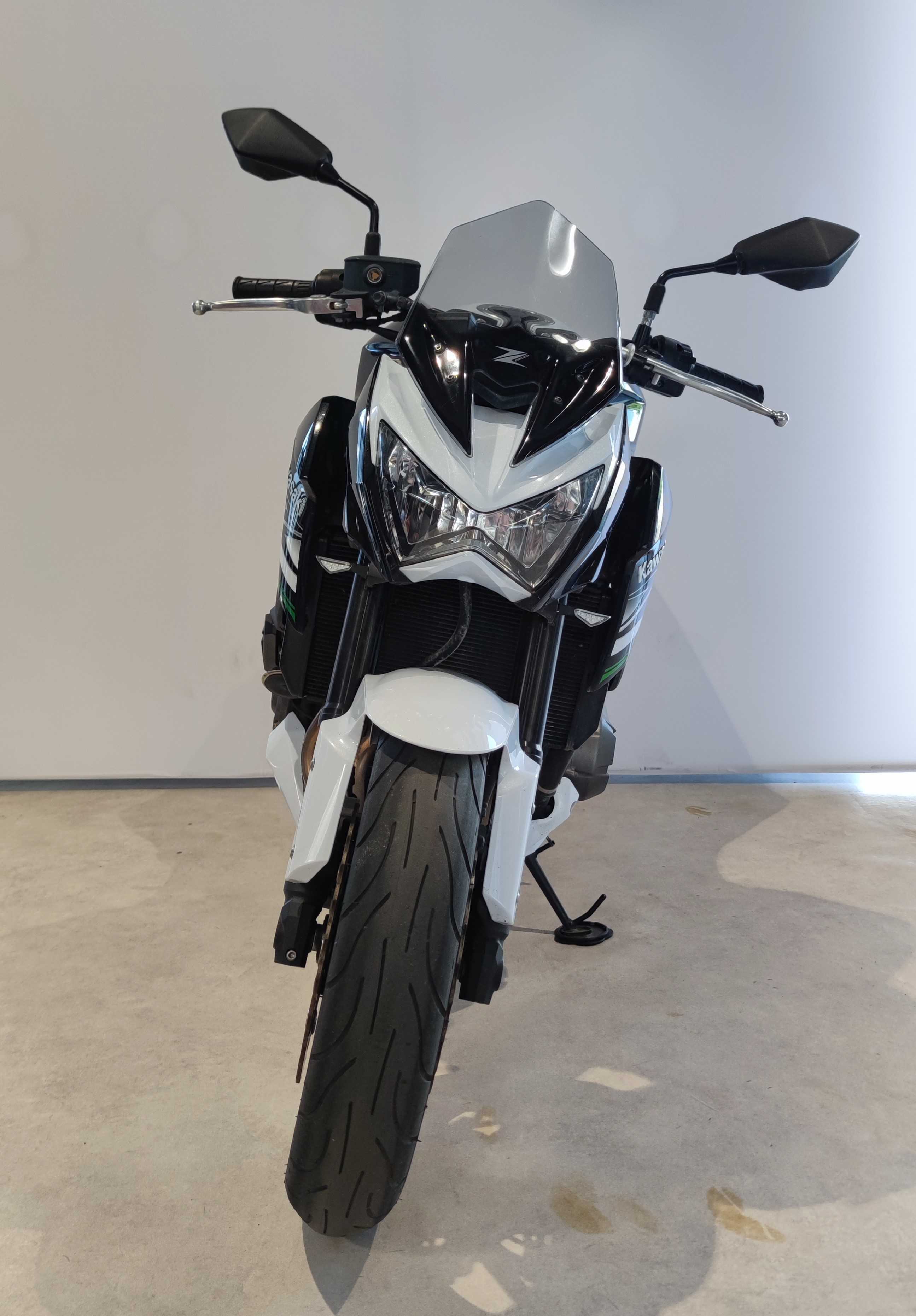 Kawasaki Z 800 ABS 2013 HD vue avant