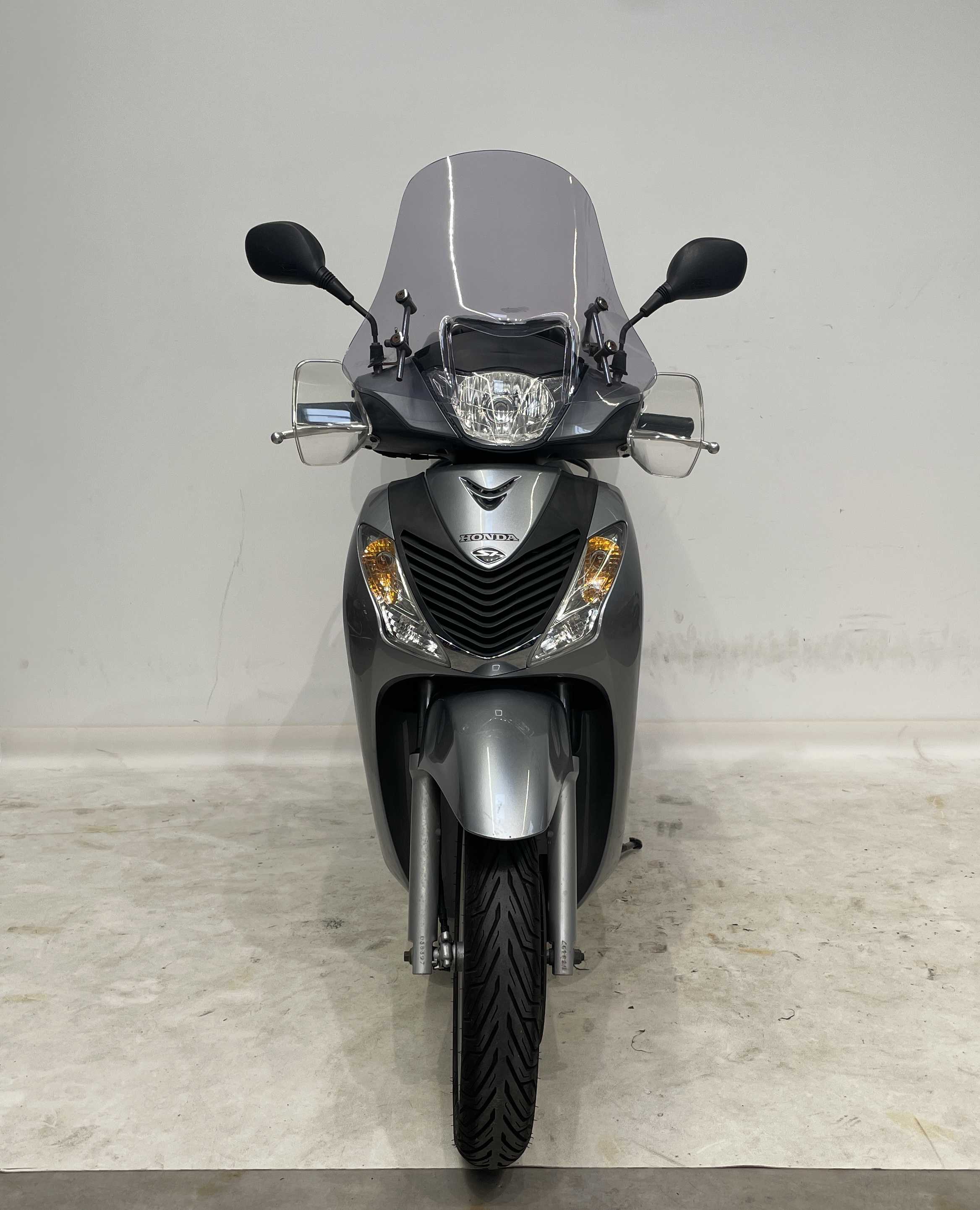 Honda SH 125 i 2010 HD vue avant