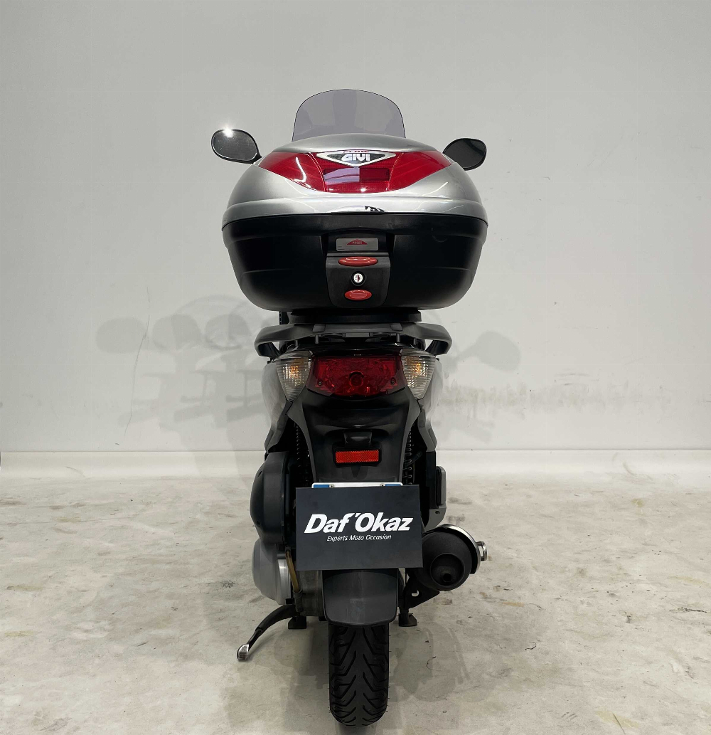 Honda SH 125 i 2010 vue arrière