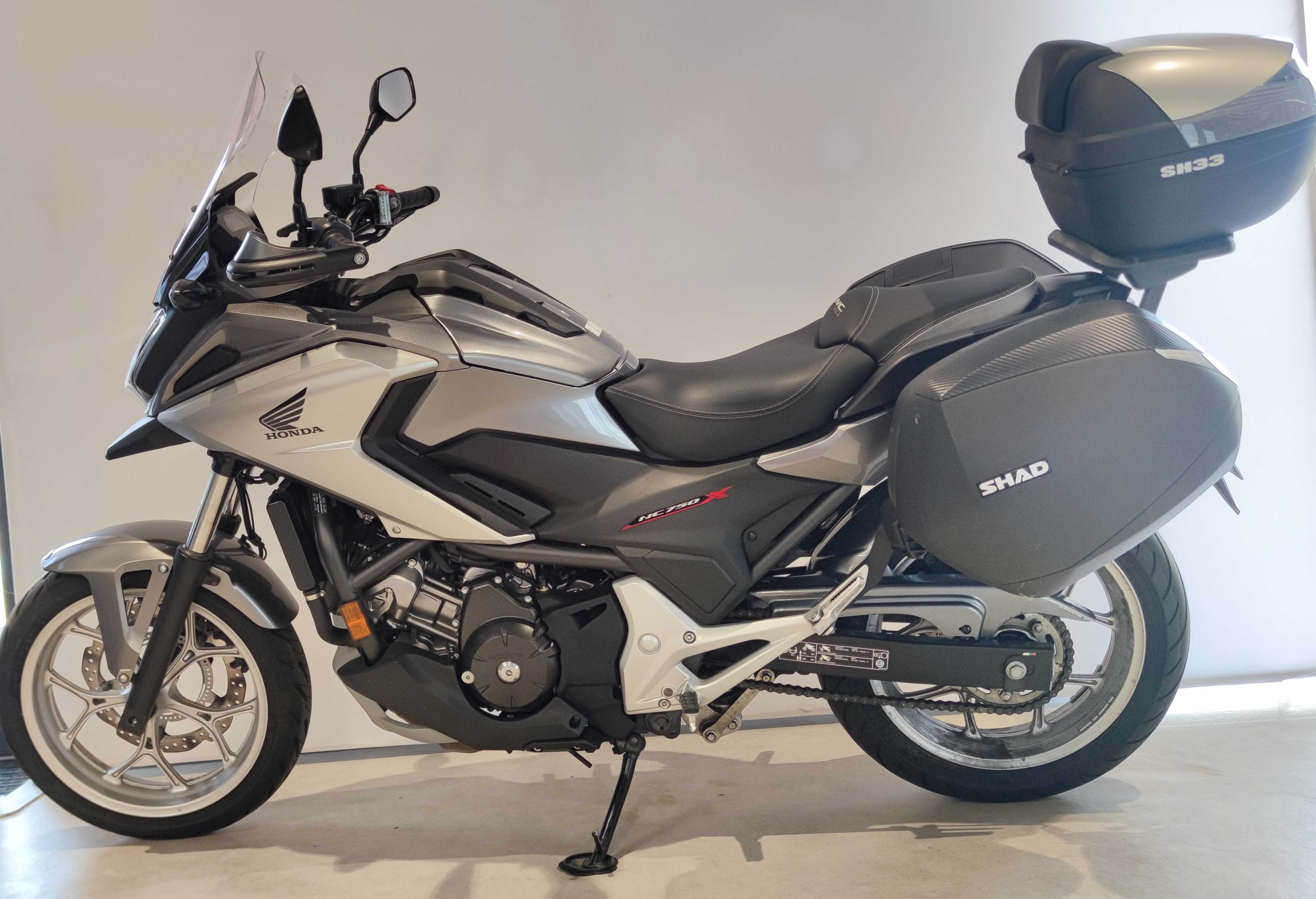 Honda NC 750 X DCT 2016 HD vue gauche