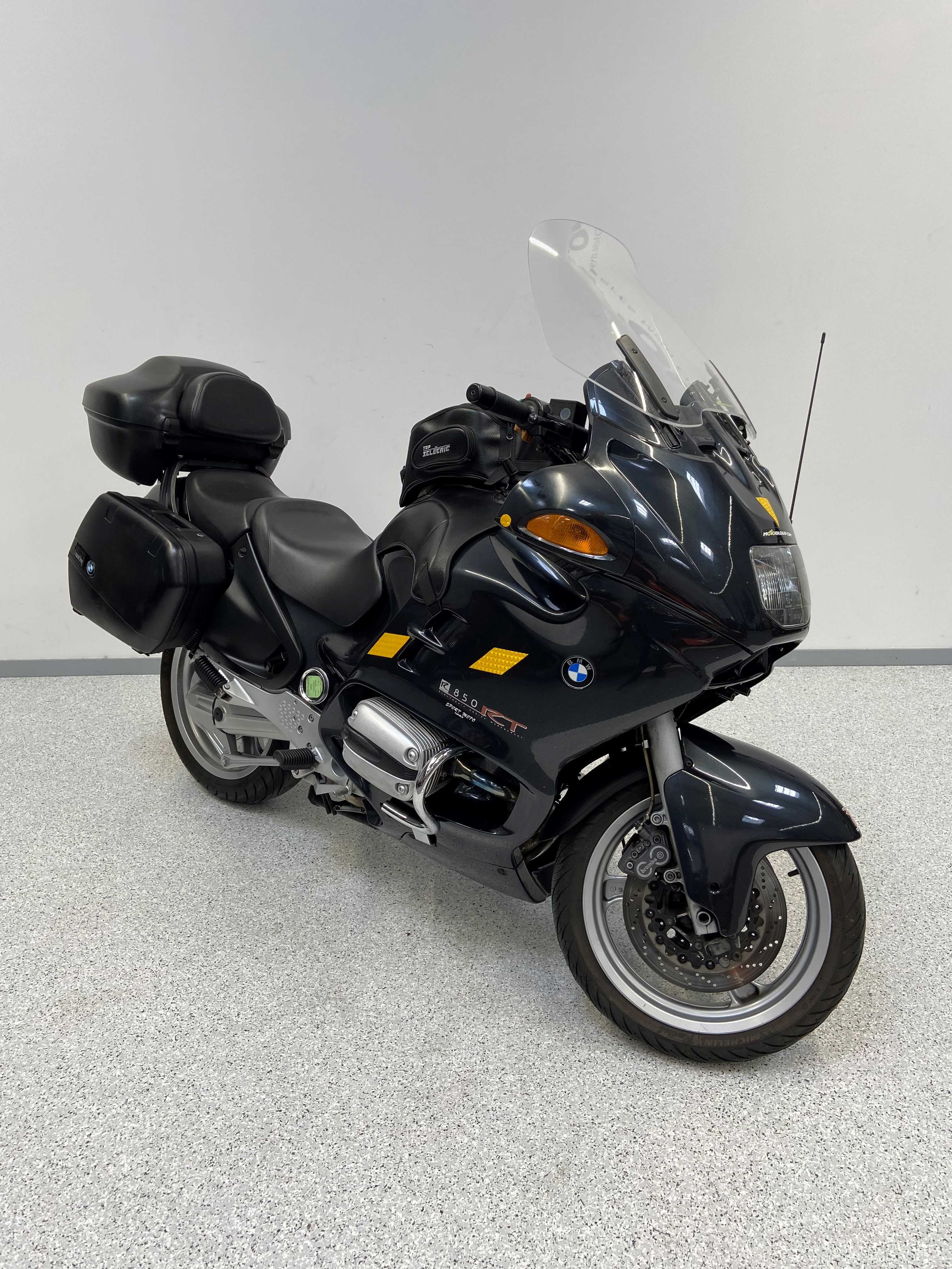 BMW R 850 RT ABS 2000 HD vue 3/4 droite