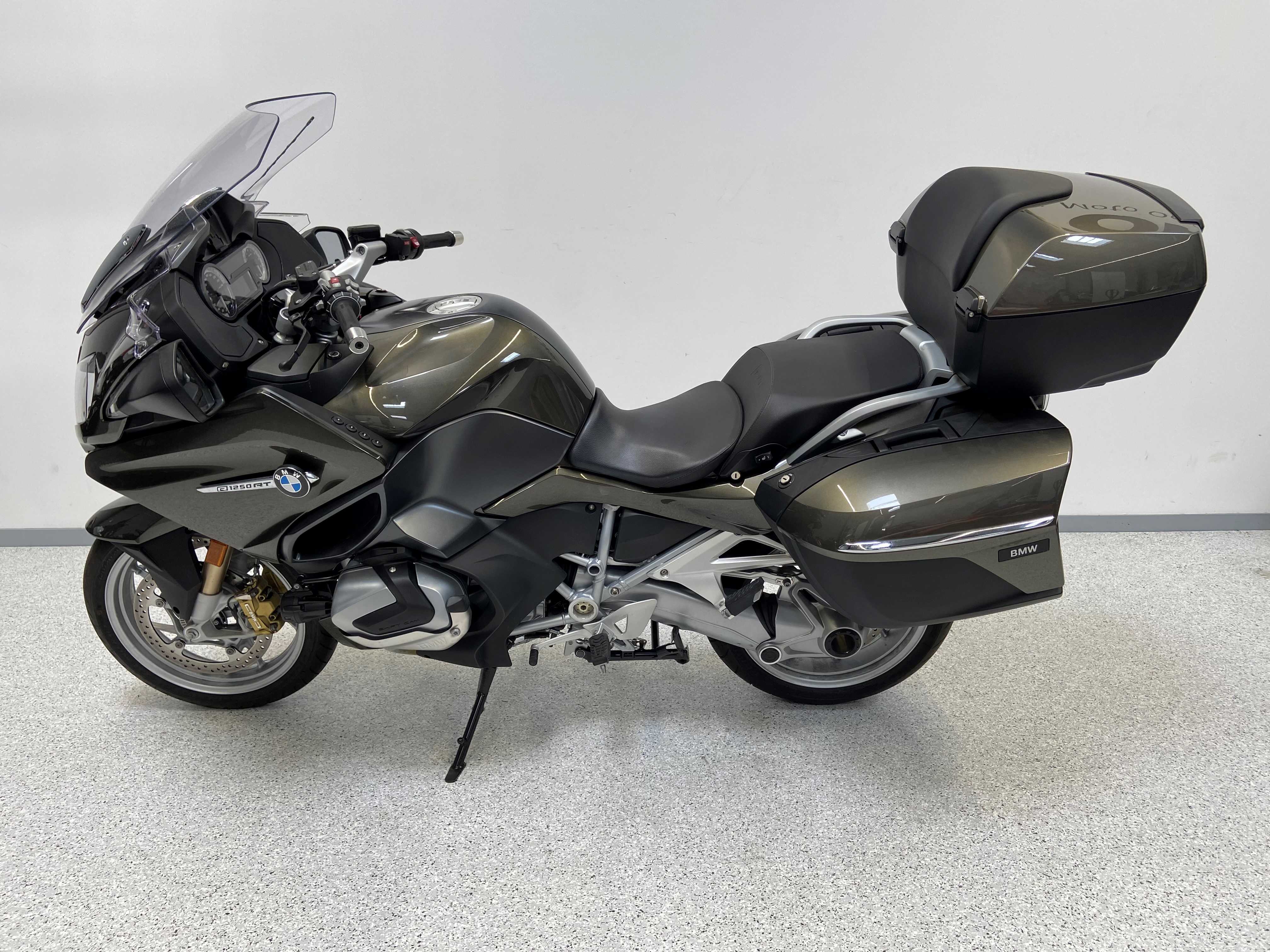 BMW R 1250 RT 2020 HD vue gauche