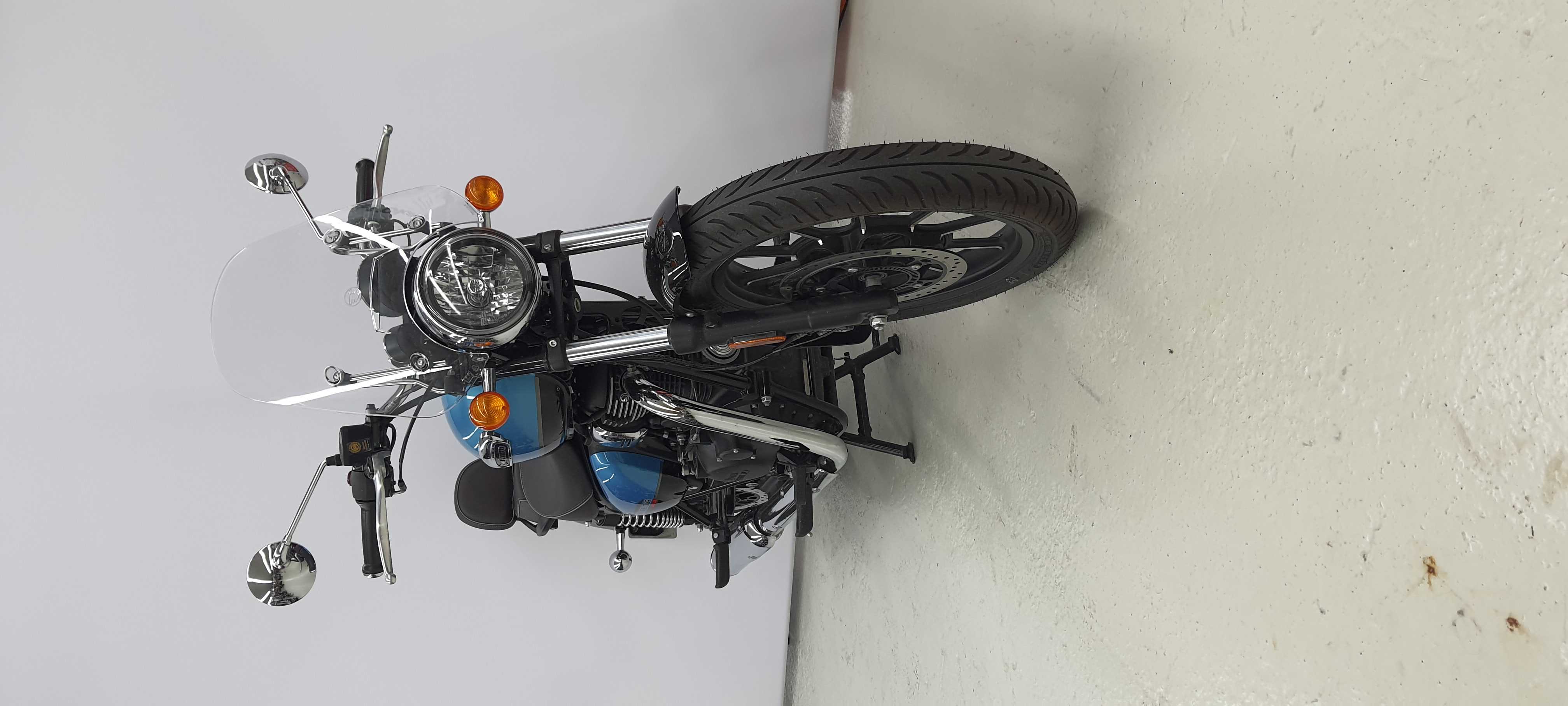 Royal Enfield METEOR 350 SUPERNOVA 2022 HD vue 3/4 droite