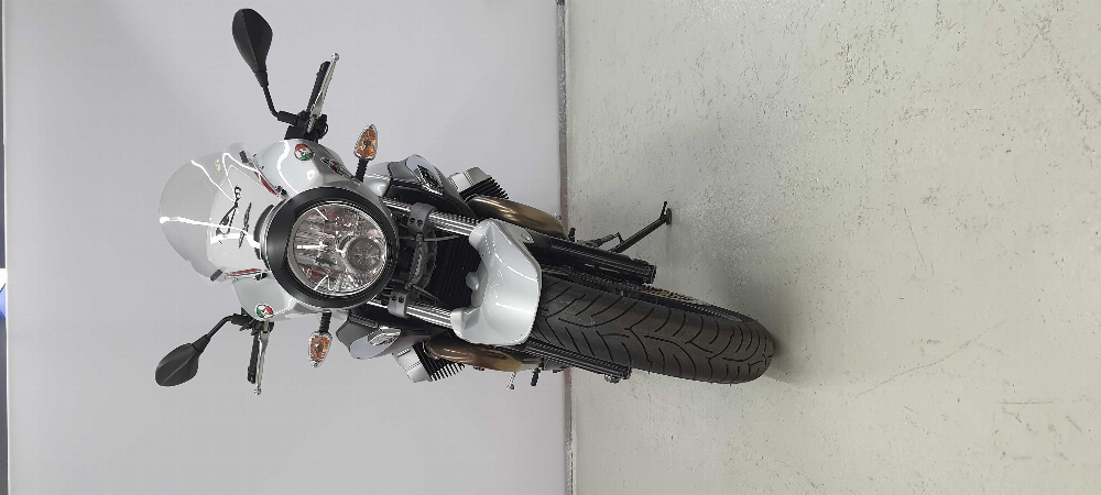 Moto Guzzi SPORT 1200 8V E3 2010 vue avant