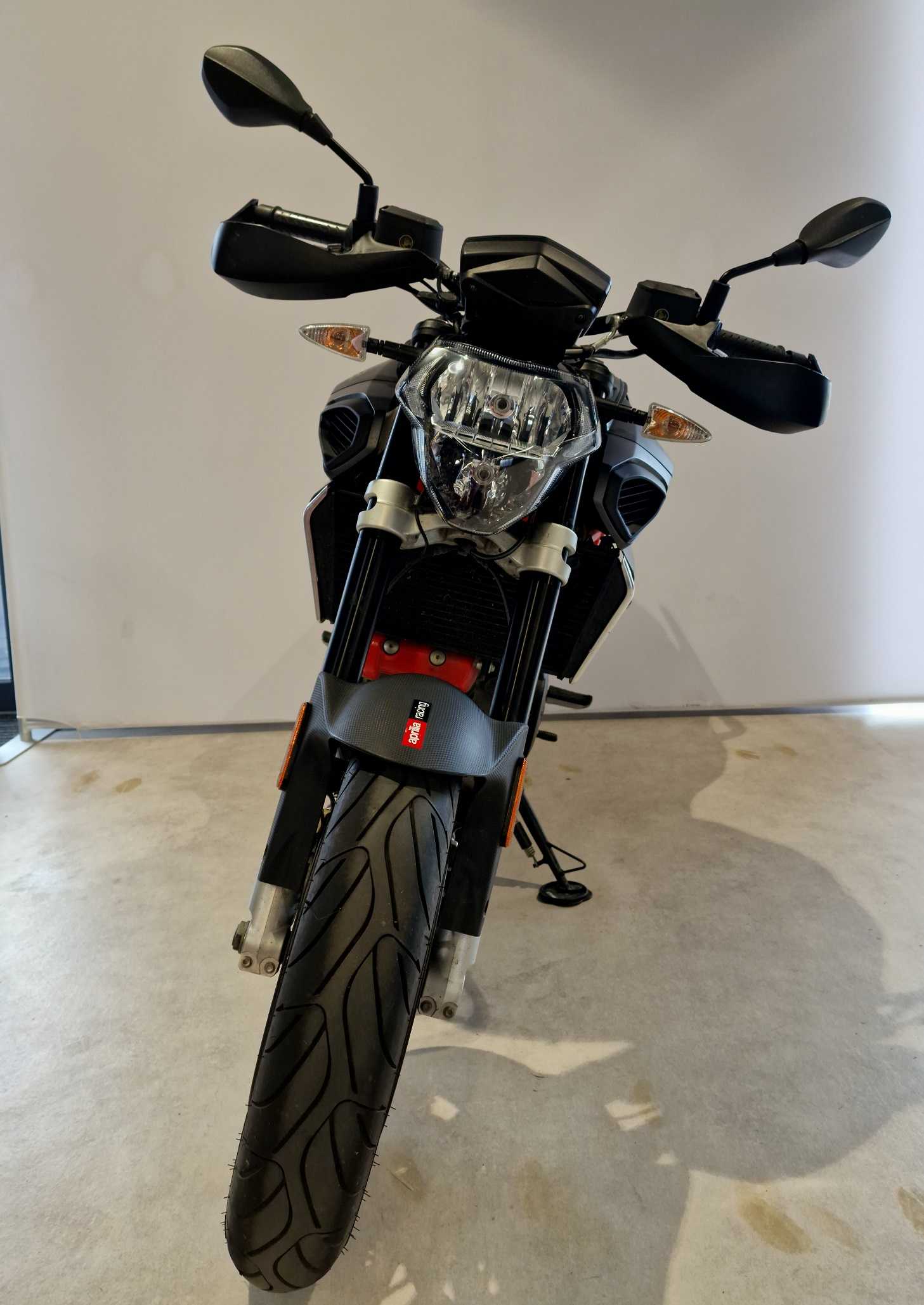 Aprilia Shiver 900 ABS 2018 HD vue avant