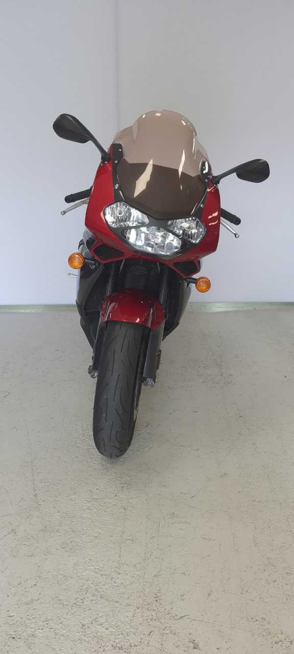 Aprilia SL 1000 Falco 2004 vue avant