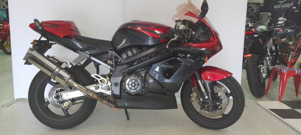 Aprilia SL 1000 Falco 2004 vue gauche