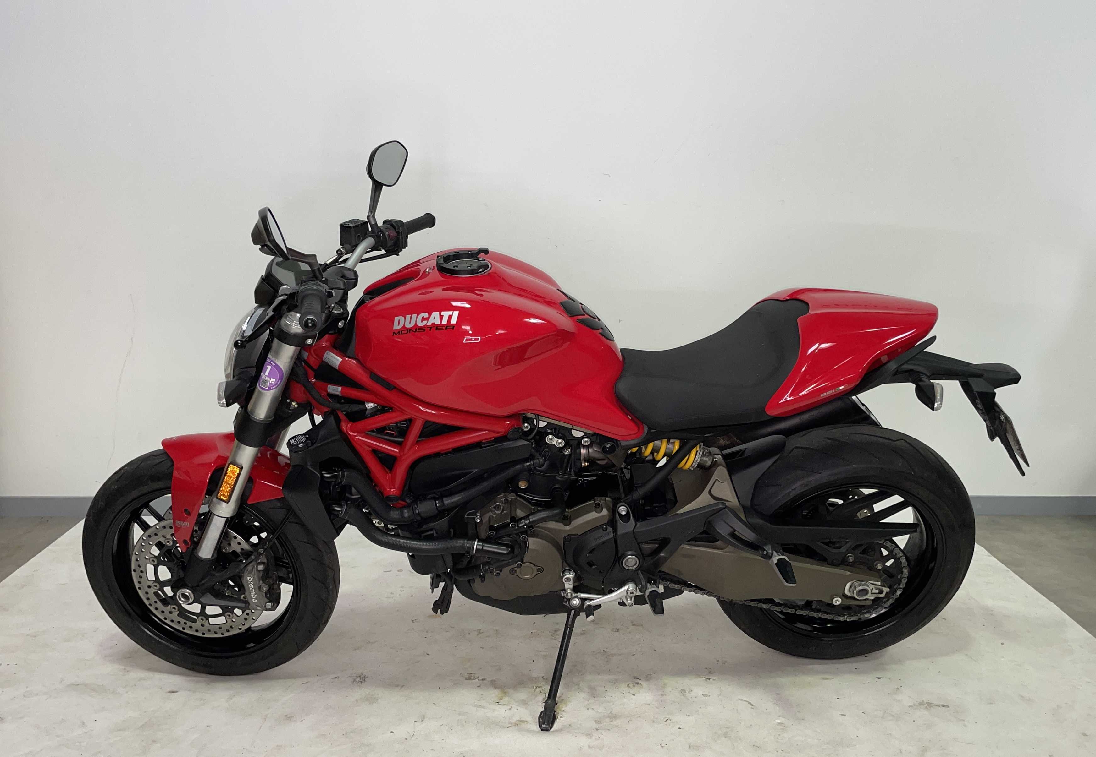 Ducati 821 Monster 2017 HD vue gauche