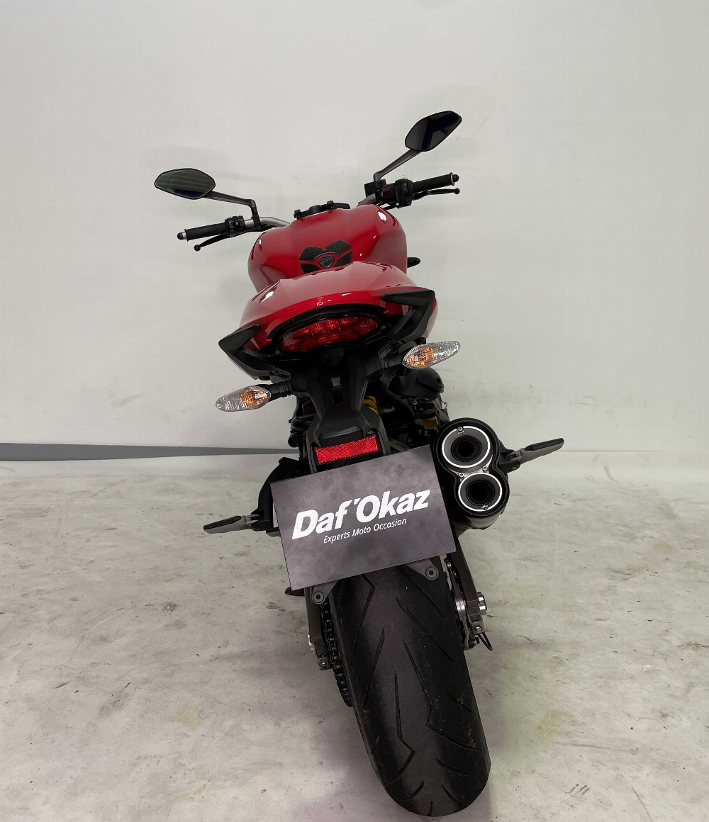 Ducati 821 Monster 2017 vue arrière