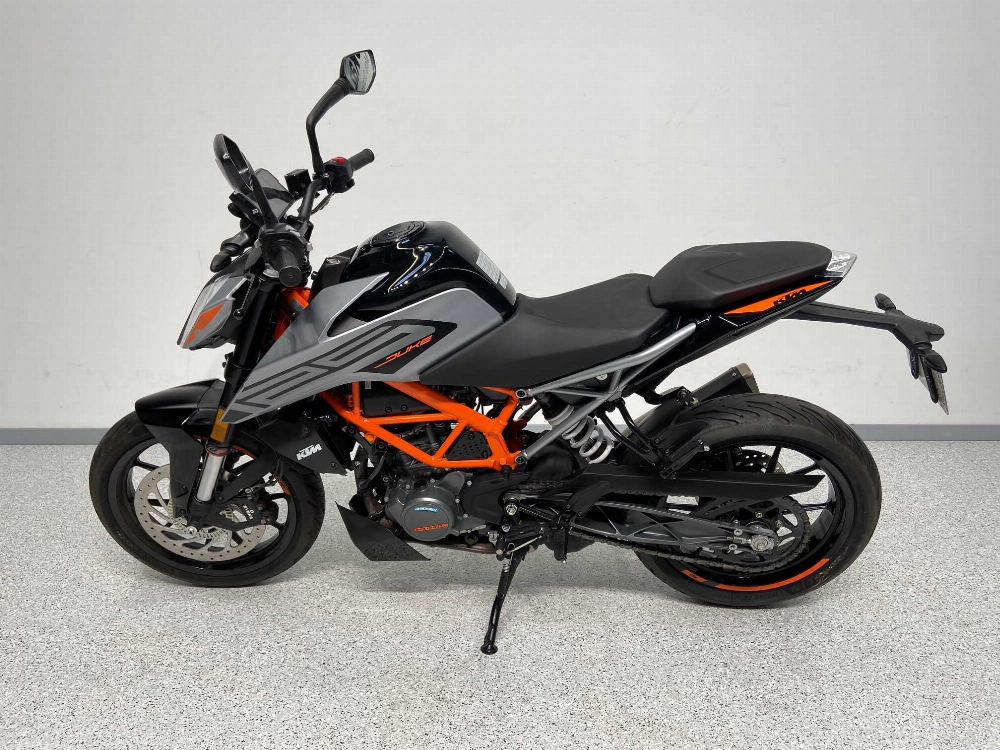 KTM 125 Duke 2021 occasion, 2 298 km vente Roadster 125cm³ Clermont