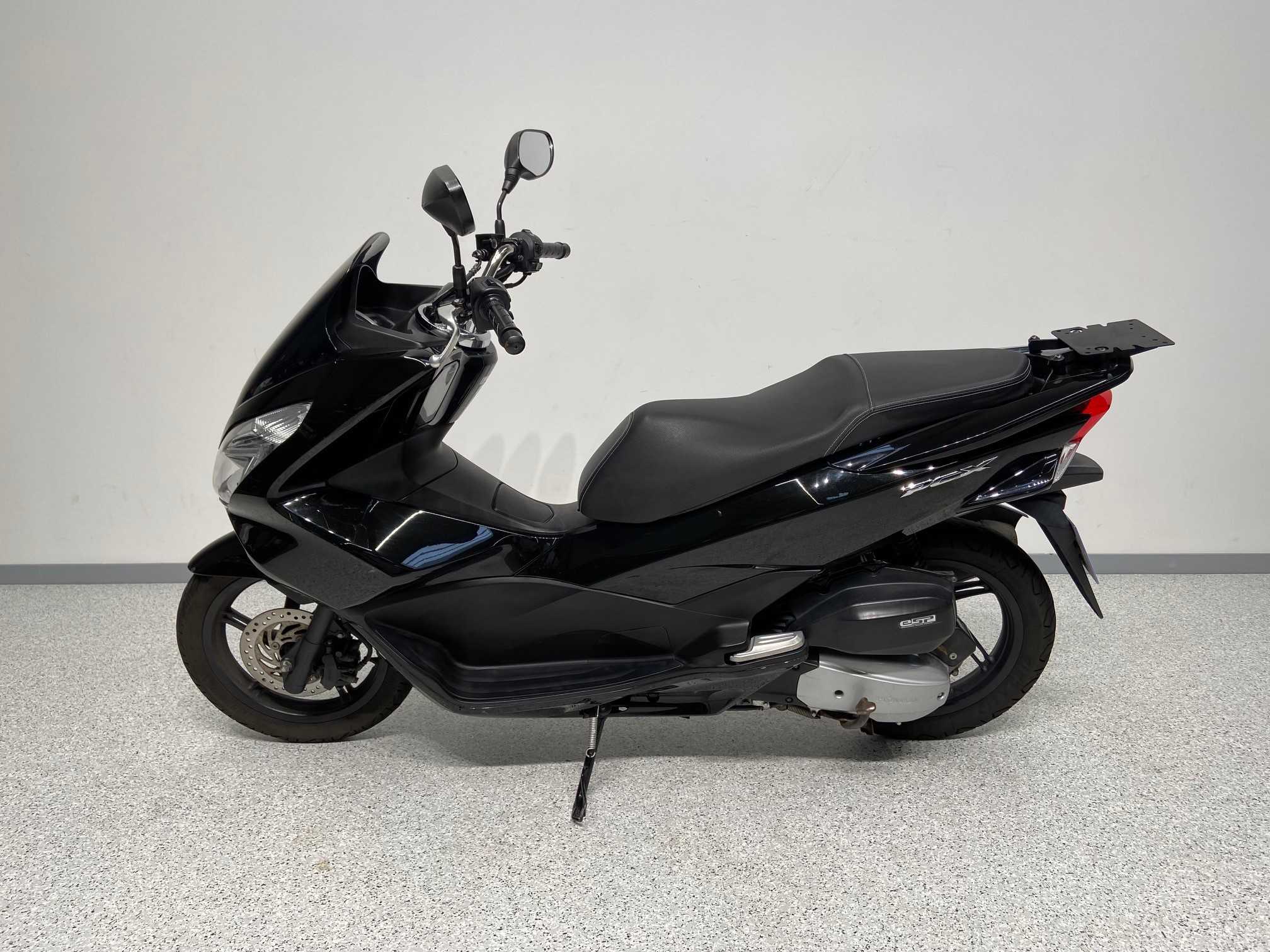 Honda PCX 125 2014 HD vue gauche