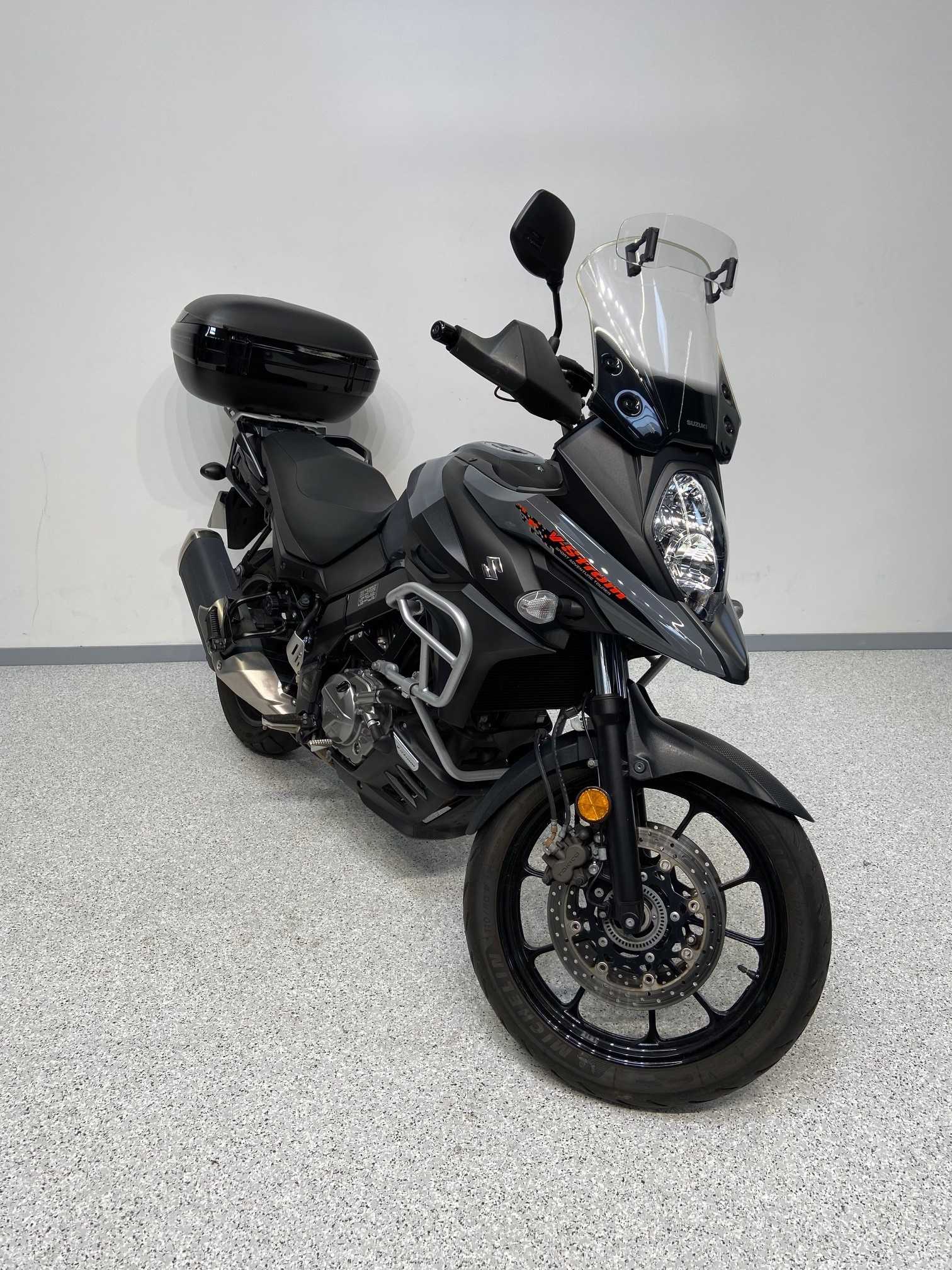 Suzuki DL 650 V-Strom ABS 2020 HD vue 3/4 droite