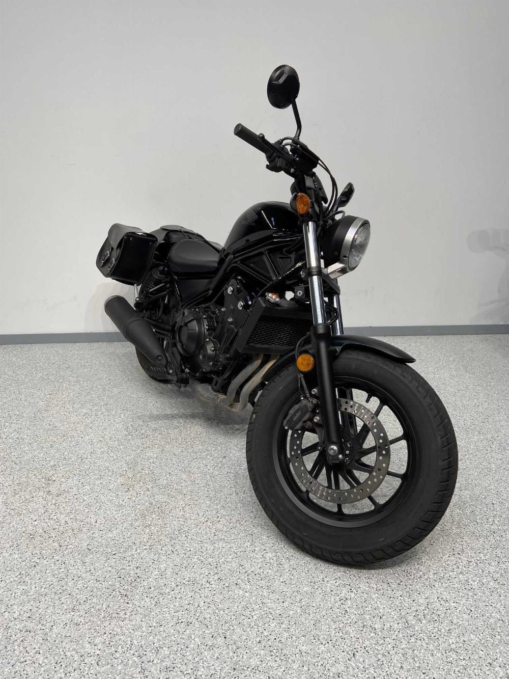 Honda CMX 500 Rebel 2018 vue 3/4 droite