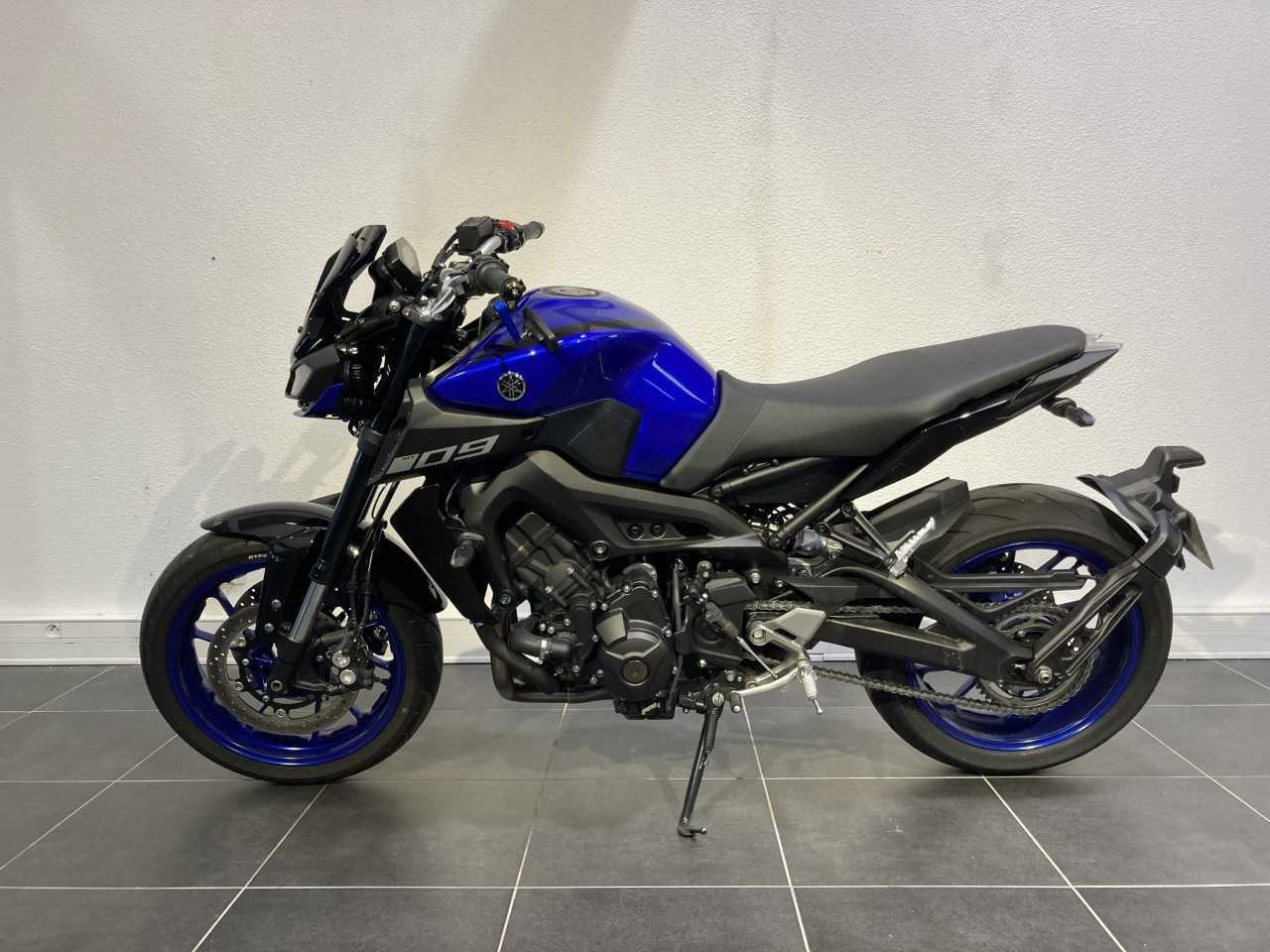 Yamaha MT-09 2019 HD vue gauche