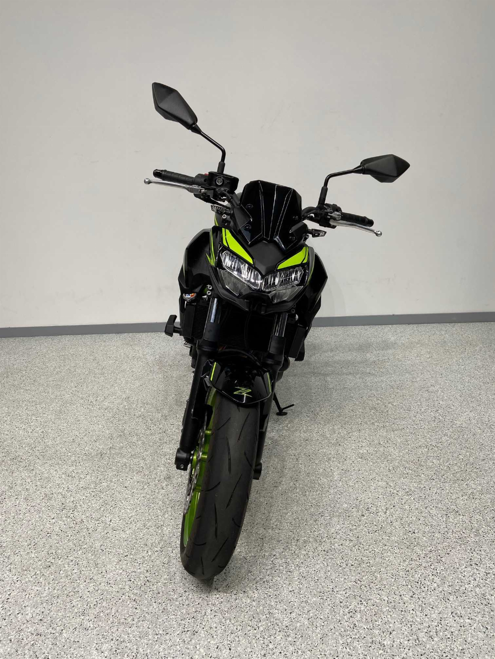 Kawasaki Z 650 2021 vue avant