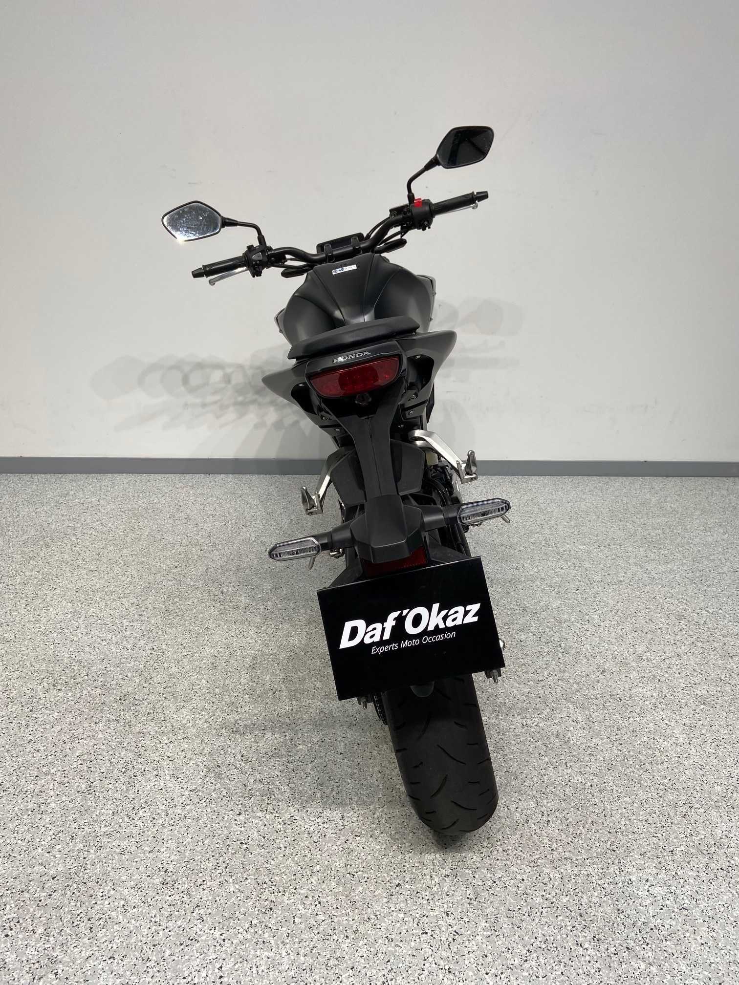 Honda CB 125 R 2021 HD vue arrière