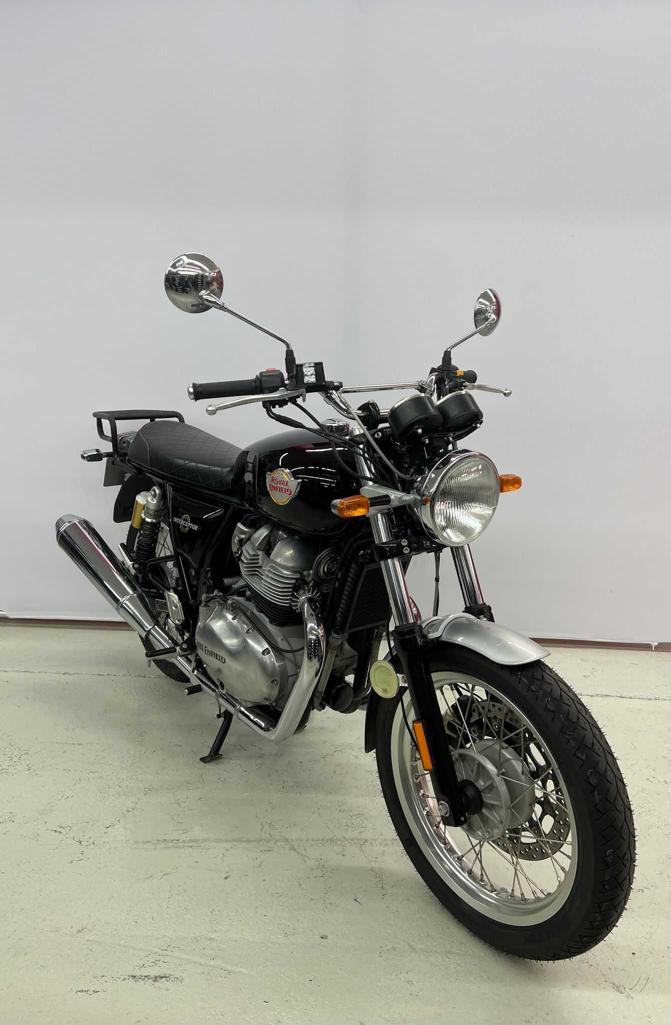 Royal Enfield INTERCEPTOR 650 2019 HD vue 3/4 droite