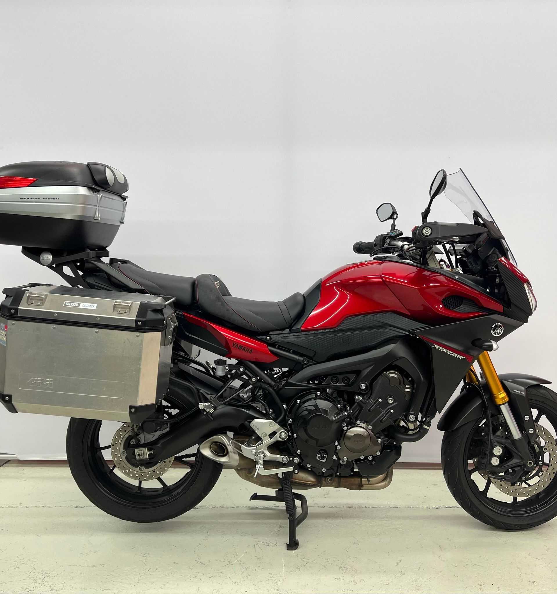 Yamaha Tracer 900 (MT09TRA) 2016 HD vue gauche