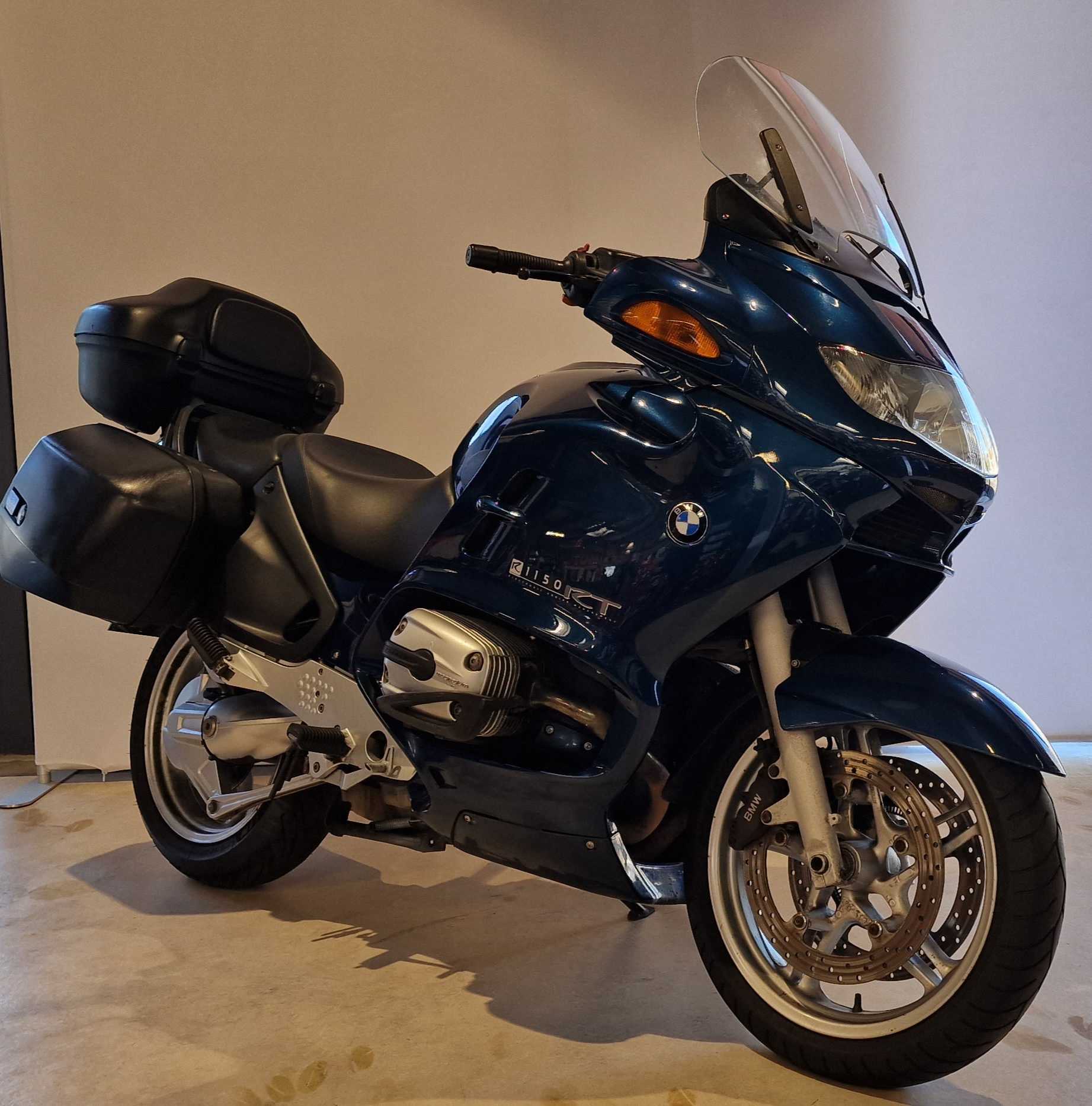 BMW R 1150 RT 2004 HD vue 3/4 droite