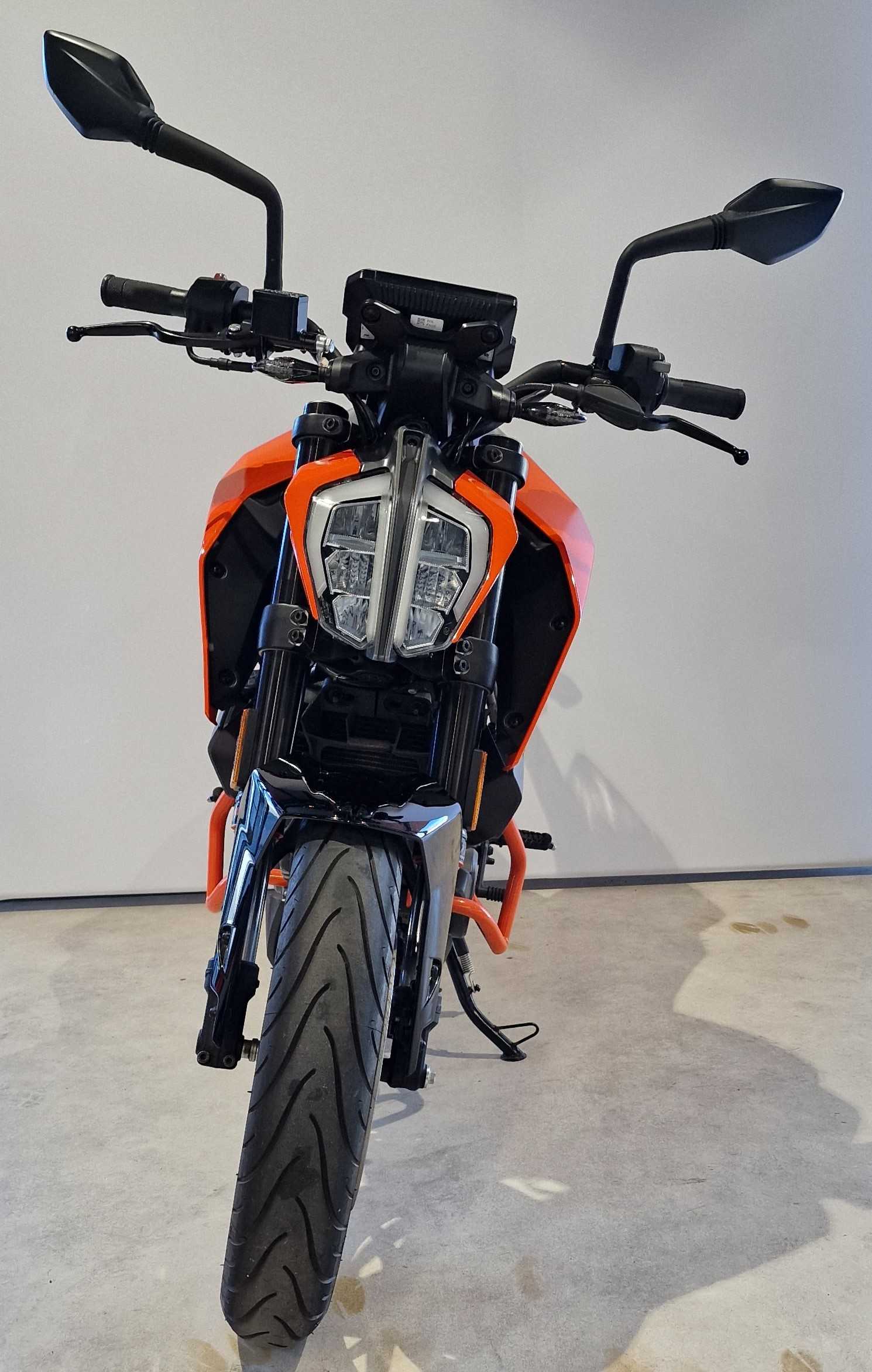 KTM 125 Duke 2017 HD vue avant