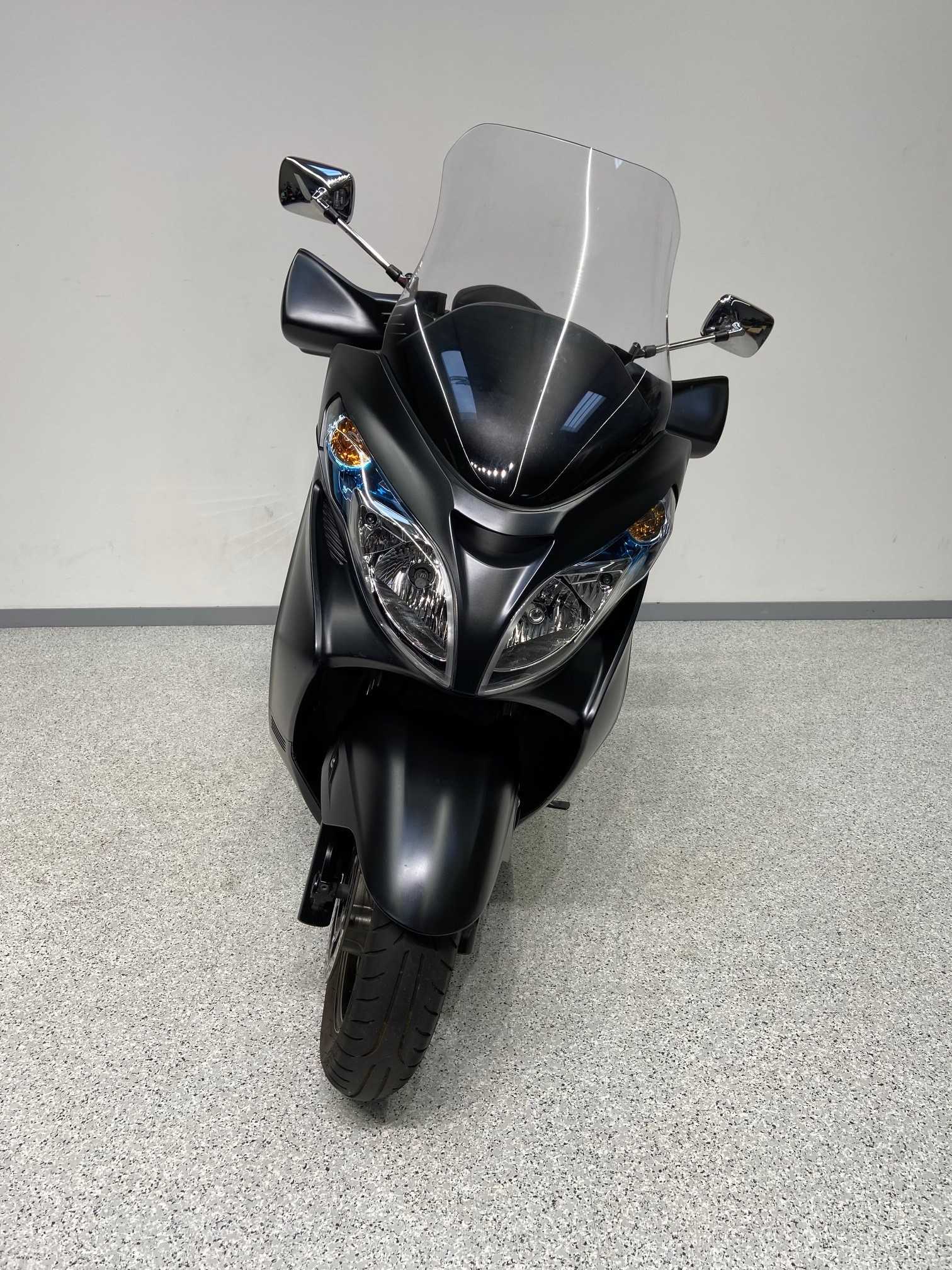 Suzuki AN 400 Burgman ABS 2015 HD vue avant