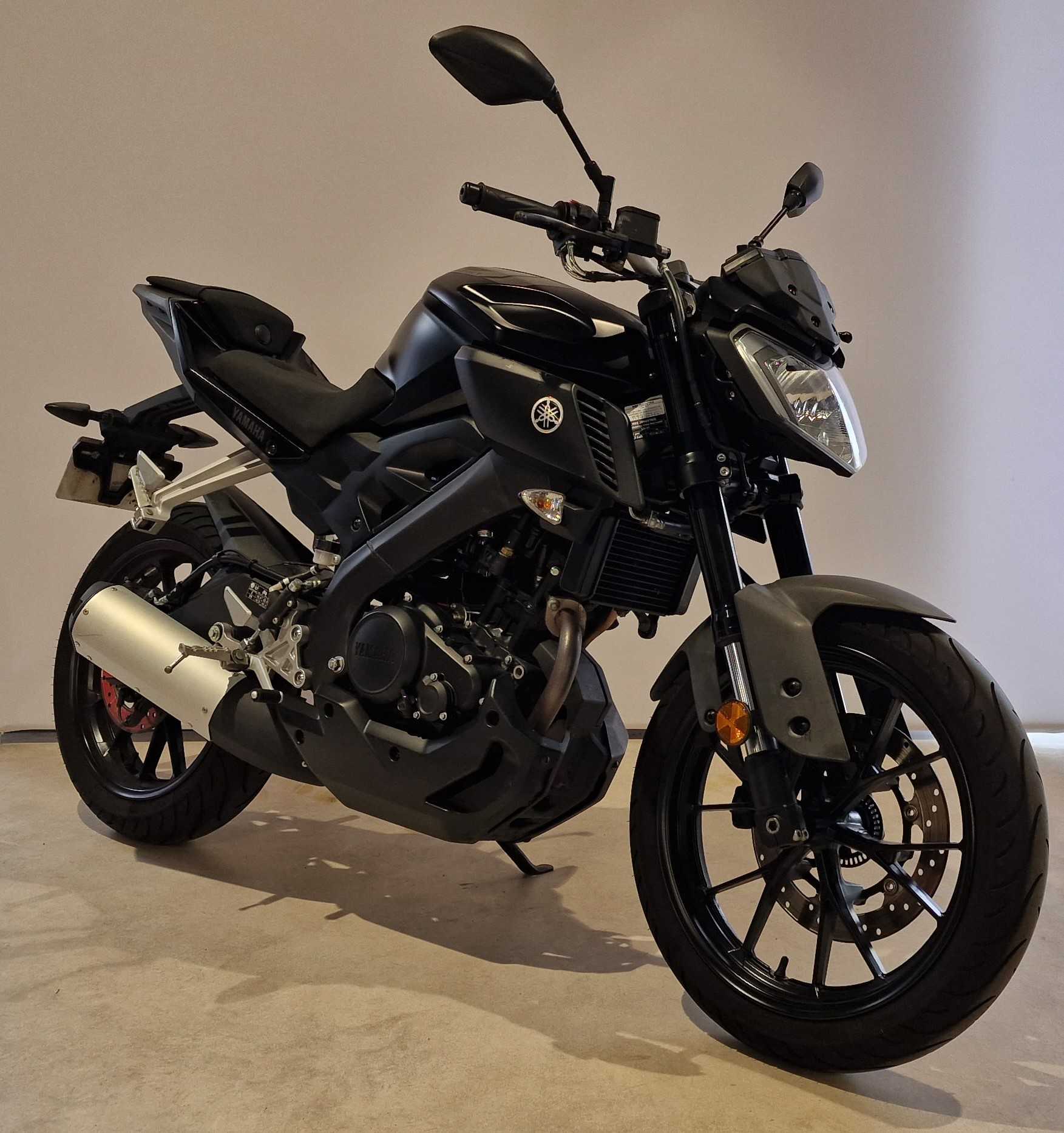 Yamaha MT 125 ABS 2018 HD vue 3/4 droite