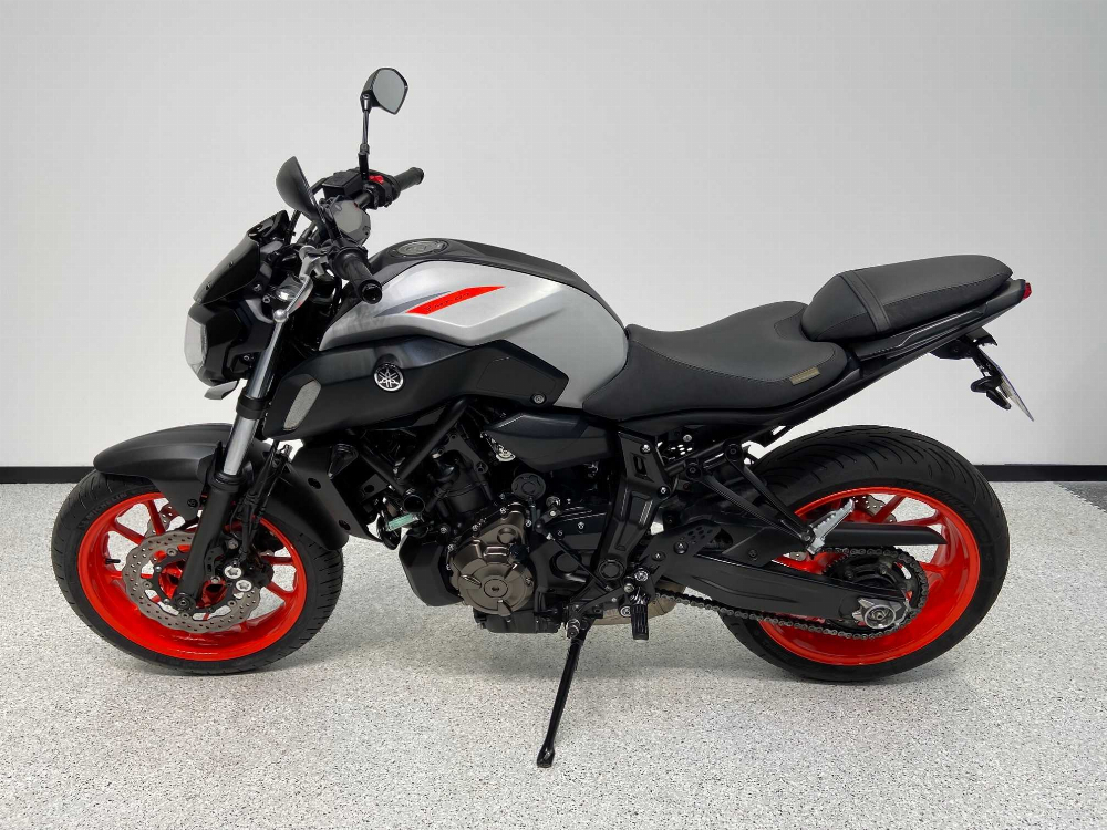 Yamaha MT-07 ABS 2018 vue gauche