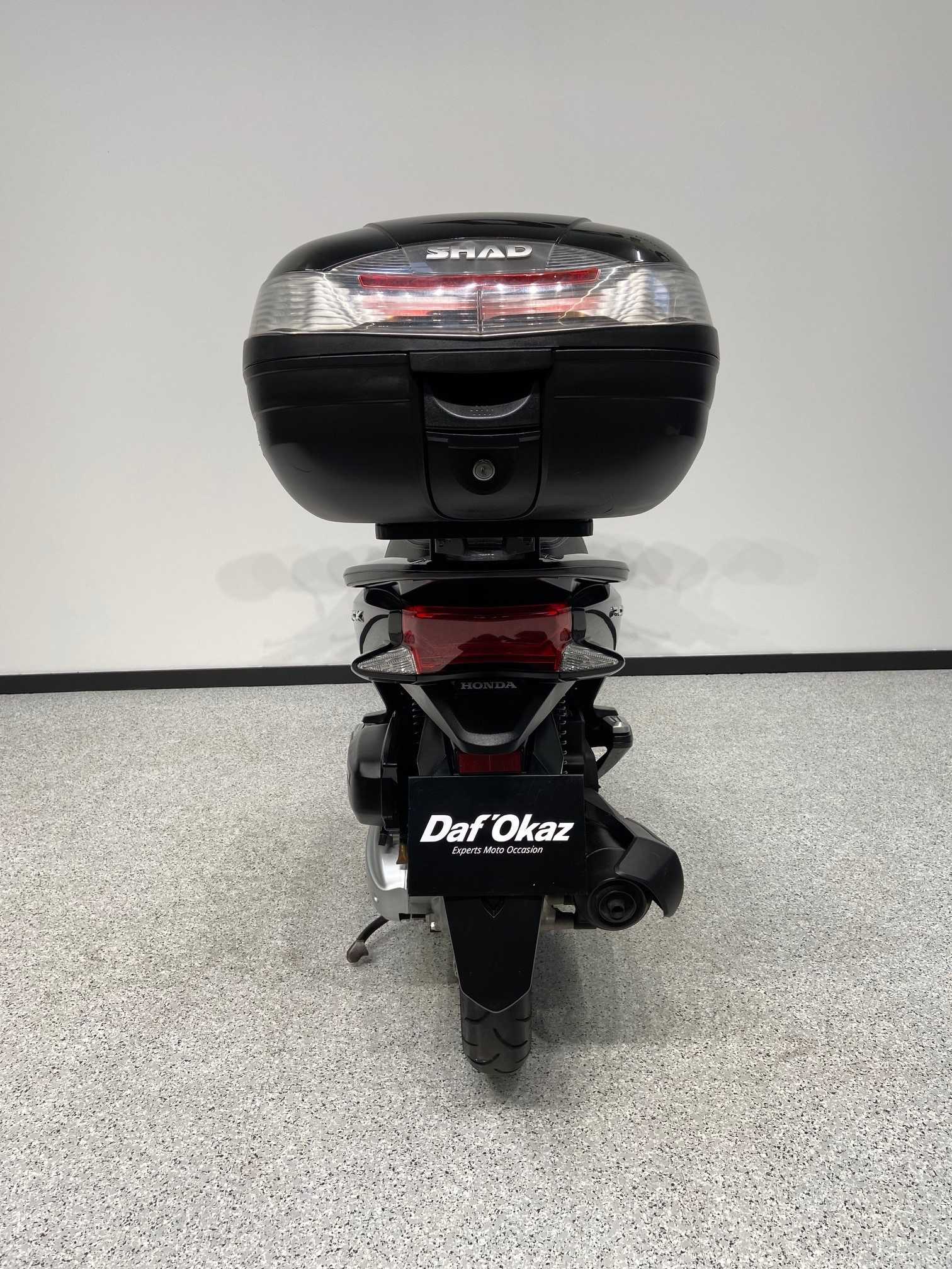 Honda PCX 125 2014 HD vue arrière