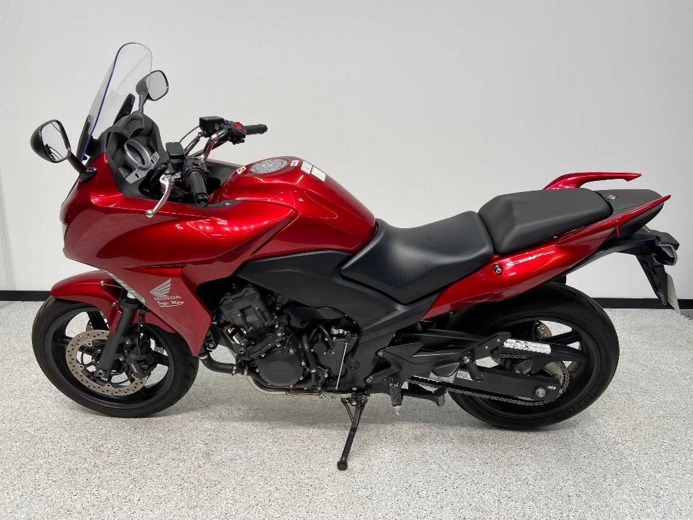 Honda CBF 1000 F ABS 2011 vue gauche